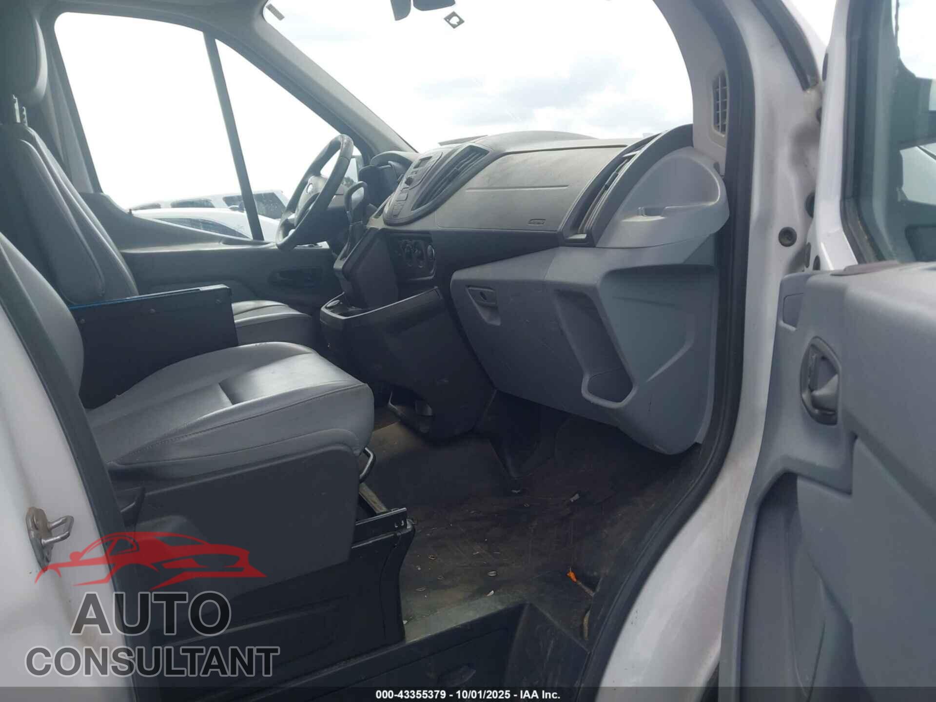 FORD TRANSIT-250 2019 - 1FTYR1CM4KKA27559