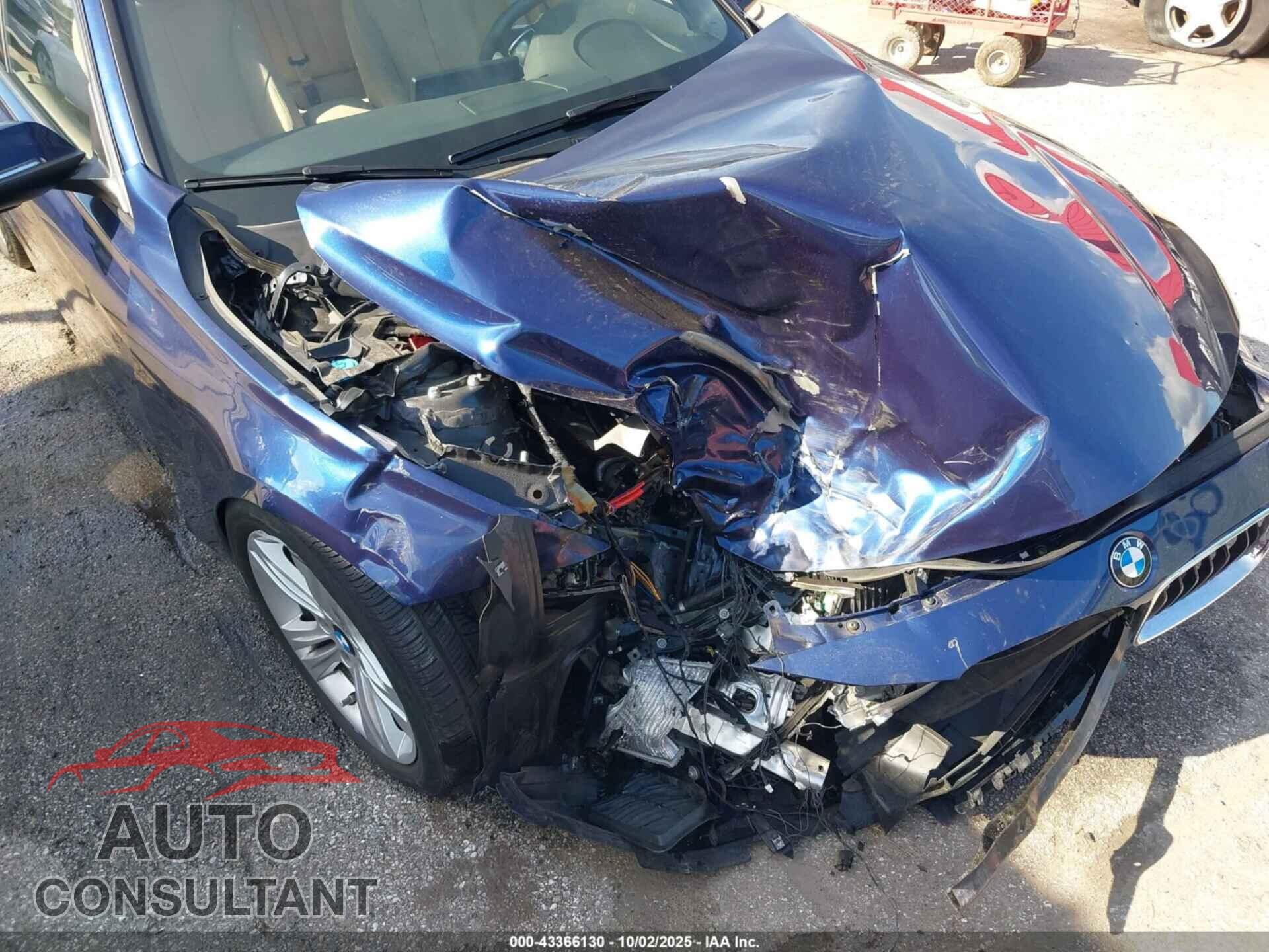 BMW 328I 2016 - WBA8E3G56GNU38524