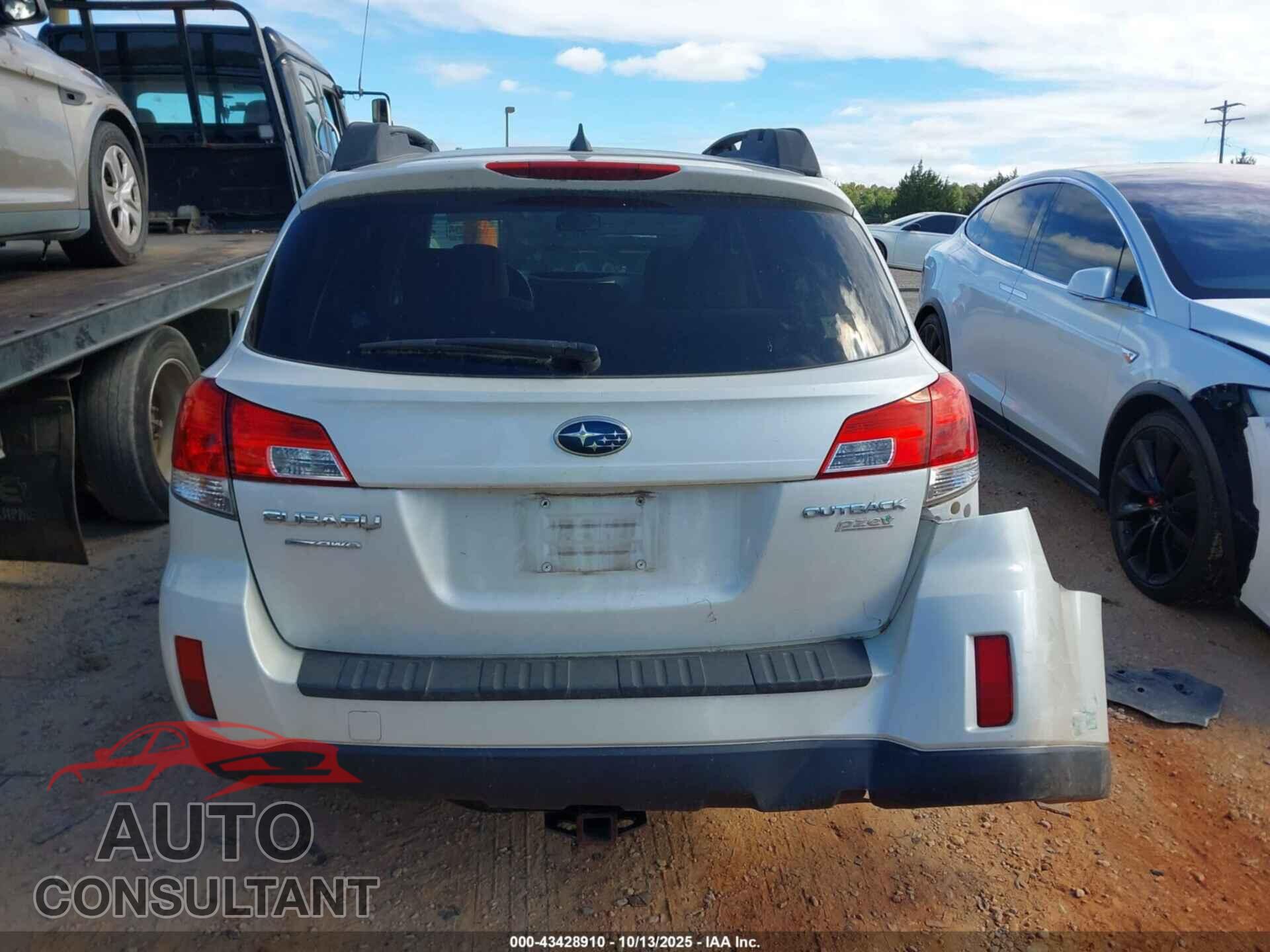 SUBARU OUTBACK 2014 - 4S4BRBCC3E3227202