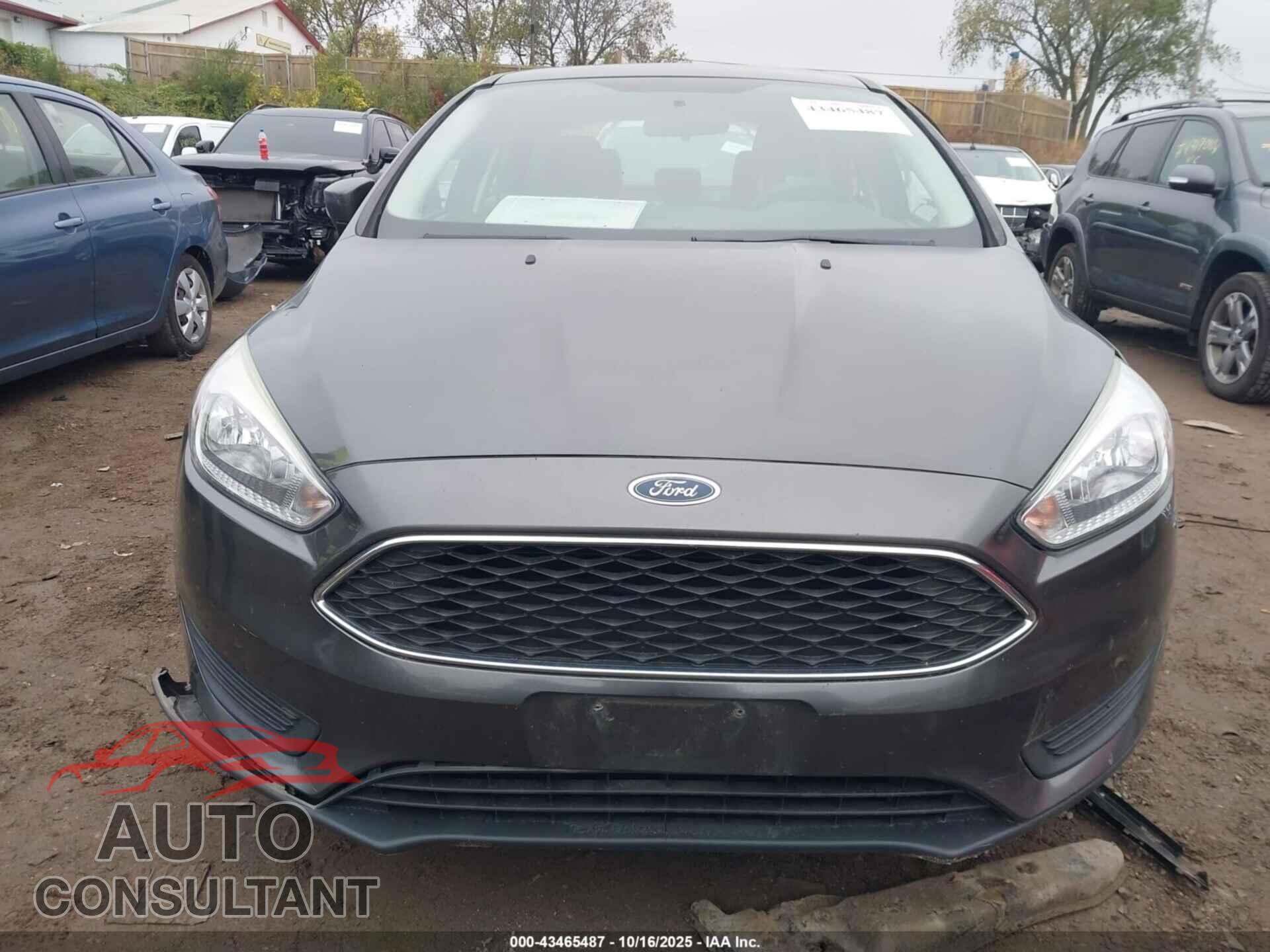 FORD FOCUS 2015 - 1FADP3F28FL216599