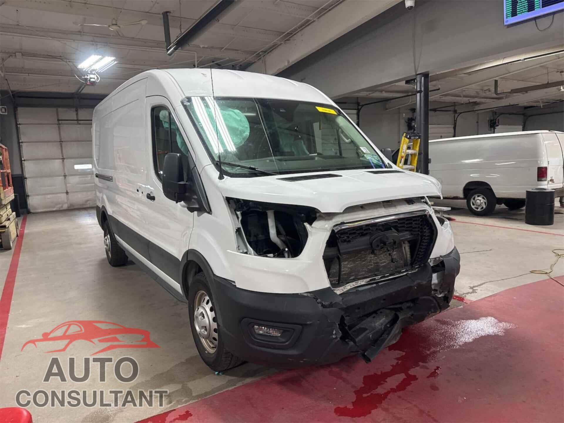FORD TRANSIT-350 2023 - 1FTBW2C85PKA04984