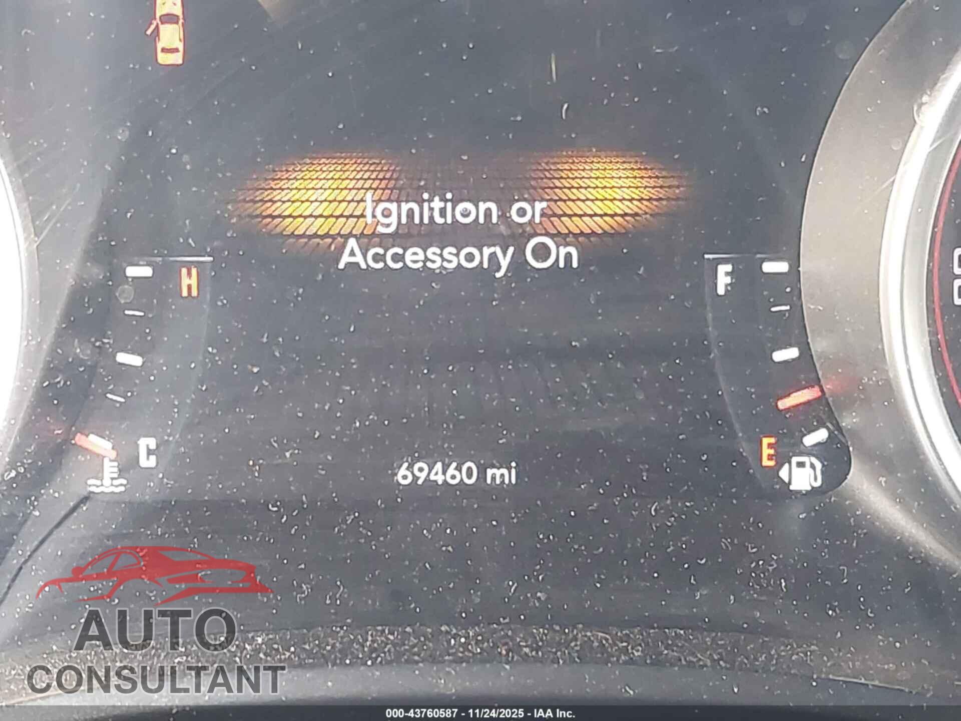 DODGE CHALLENGER 2015 - 2C3CDZFJ5FH821822