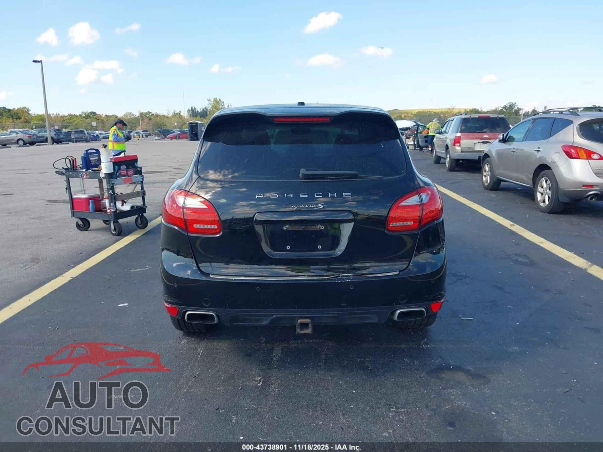 PORSCHE CAYENNE 2011 - WP1AB2A29BLA42614