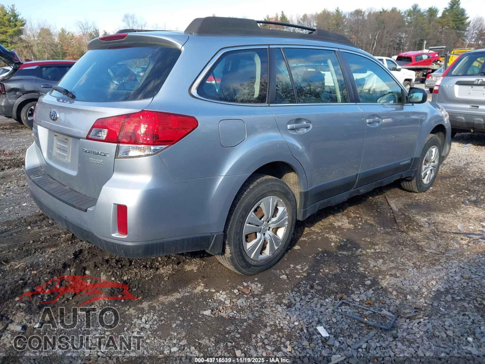 SUBARU OUTBACK 2013 - 4S4BRBAC4D3224889