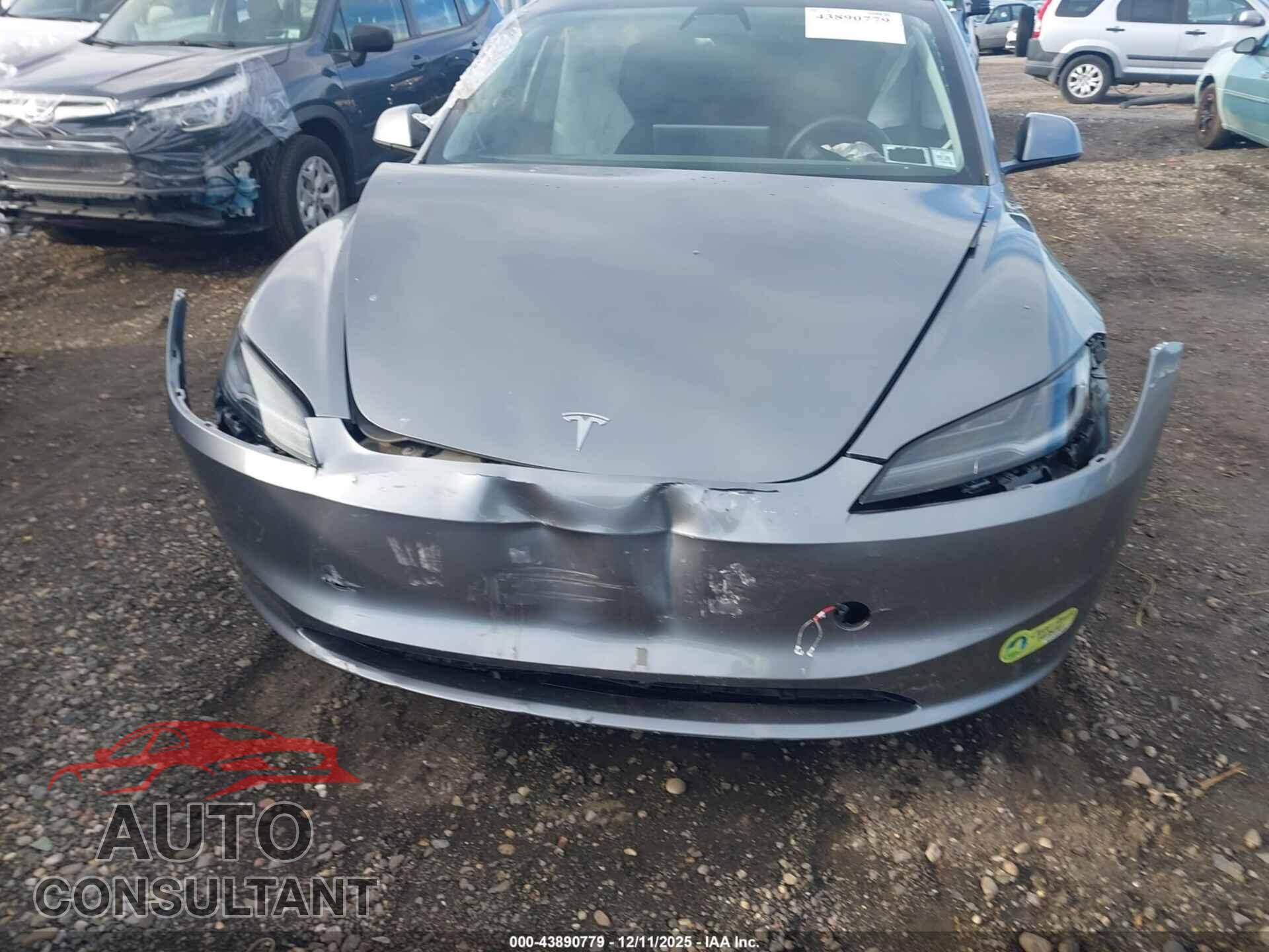 TESLA MODEL 3 2025 - 5YJ3E1EA5SF013191