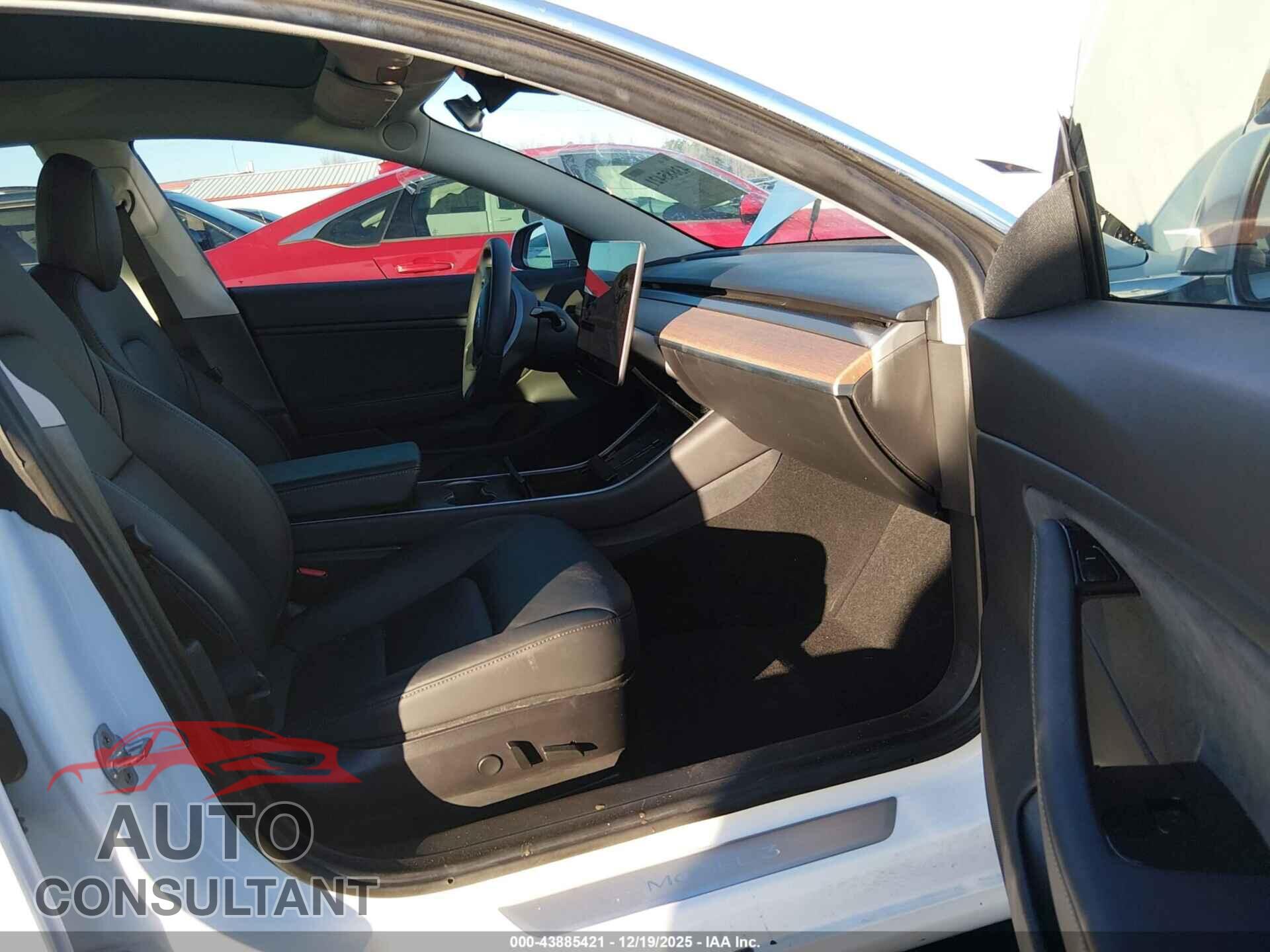 TESLA MODEL 3 2020 - 5YJ3E1EC5LF624244