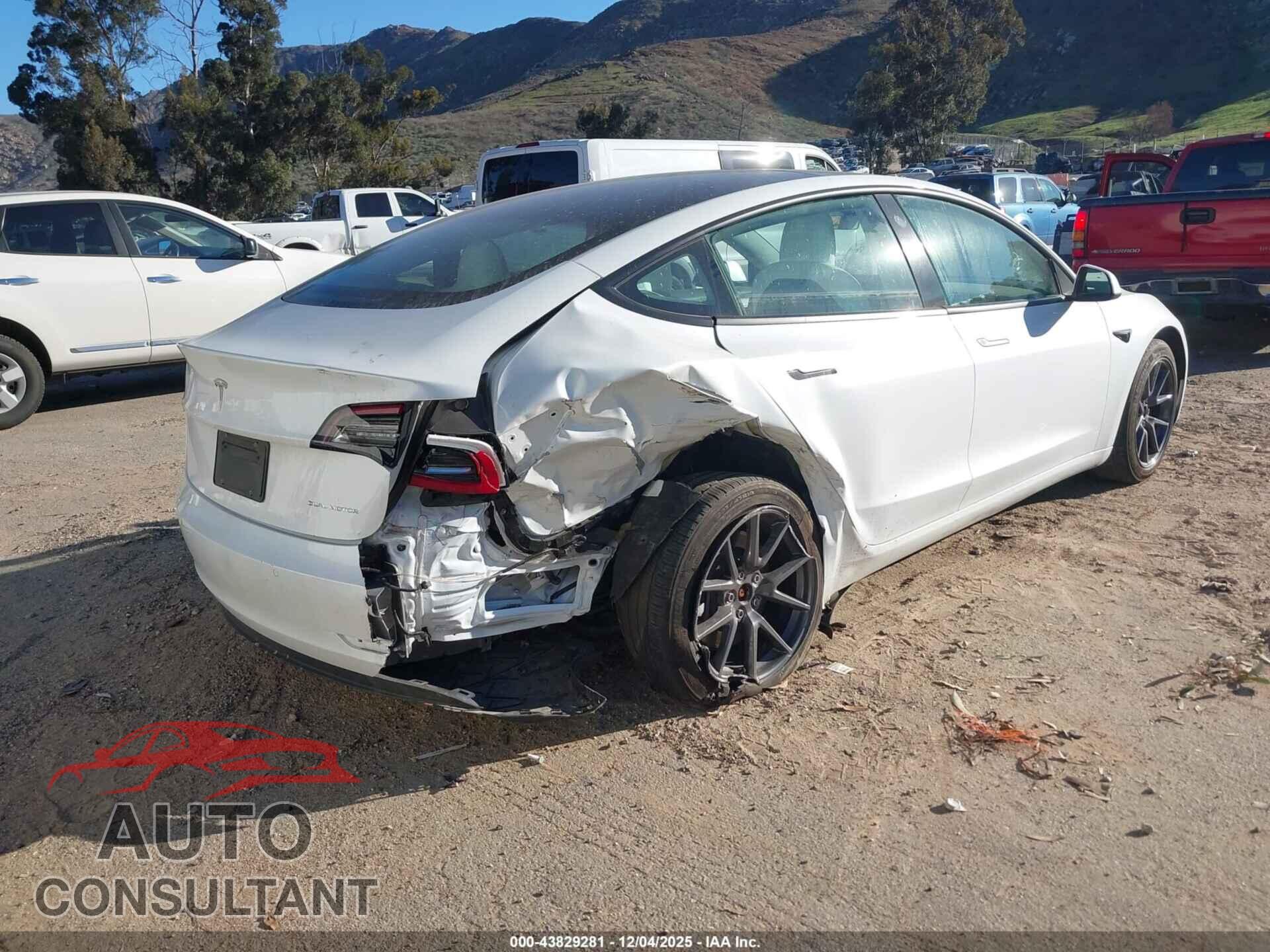 TESLA MODEL 3 2022 - 5YJ3E1EB1NF114919