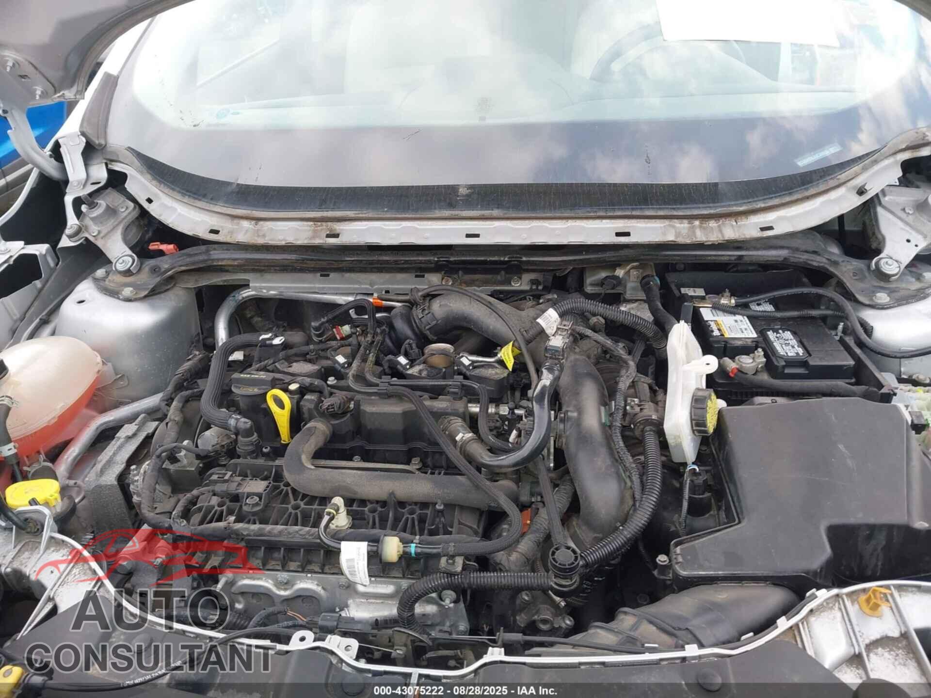 FORD ESCAPE 2018 - 1FMCU0HD6JUC39955