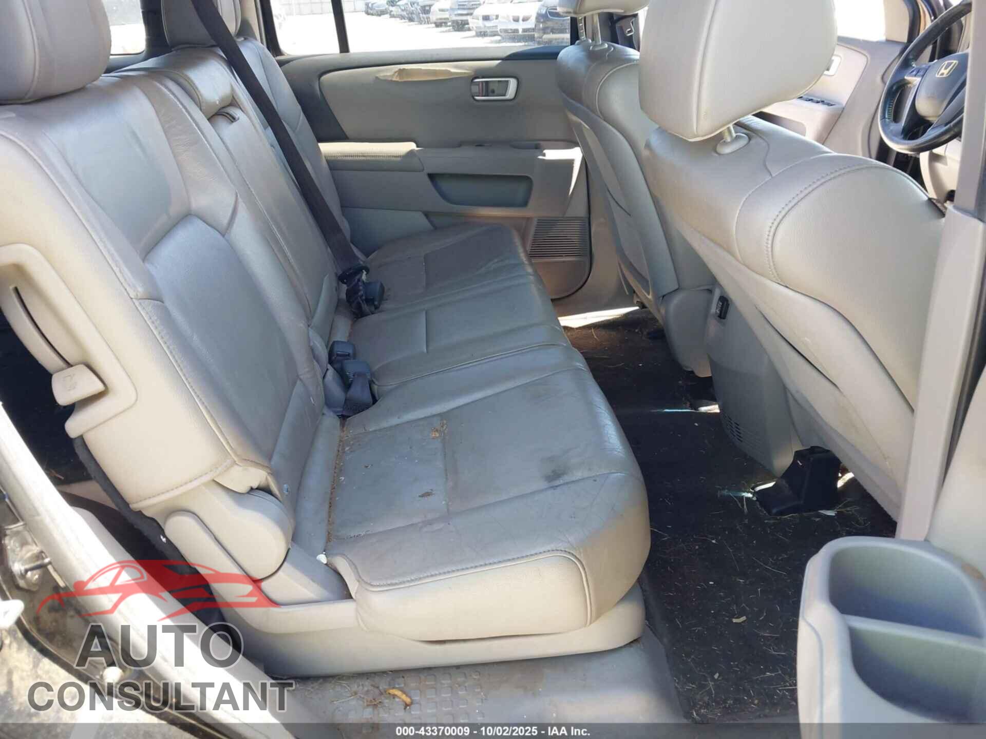 HONDA PILOT 2012 - 5FNYF3H52CB003698