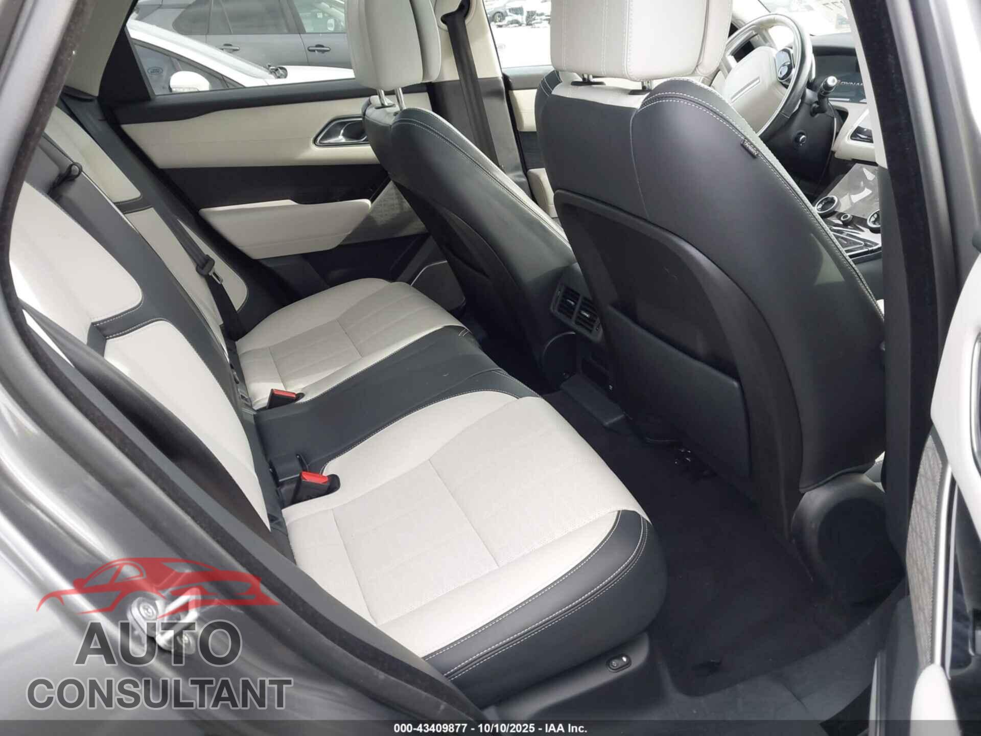 LAND ROVER RANGE ROVER VELAR 2018 - SALYM2RV1JA740596