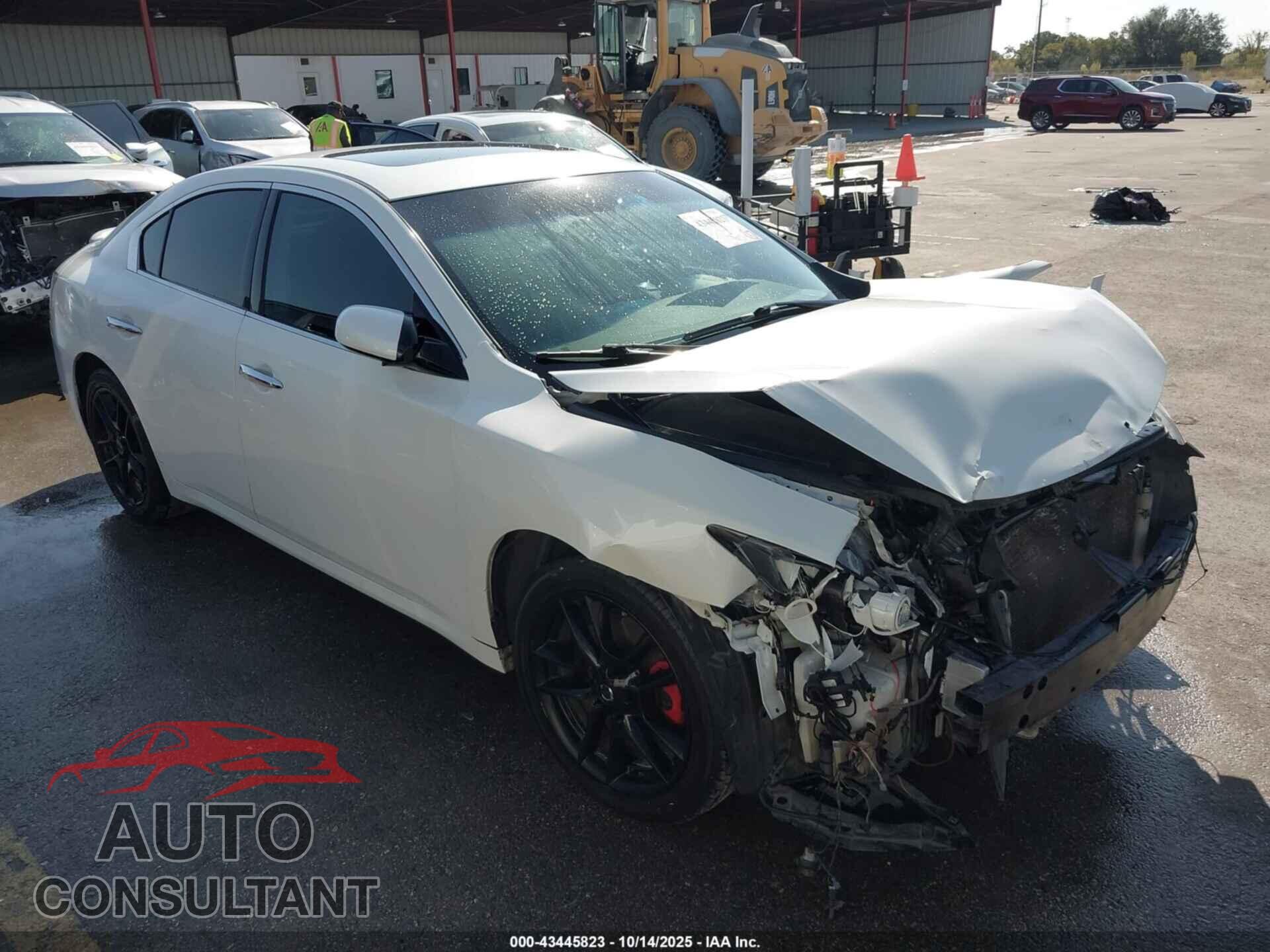 NISSAN MAXIMA 2014 - 1N4AA5AP4EC479402