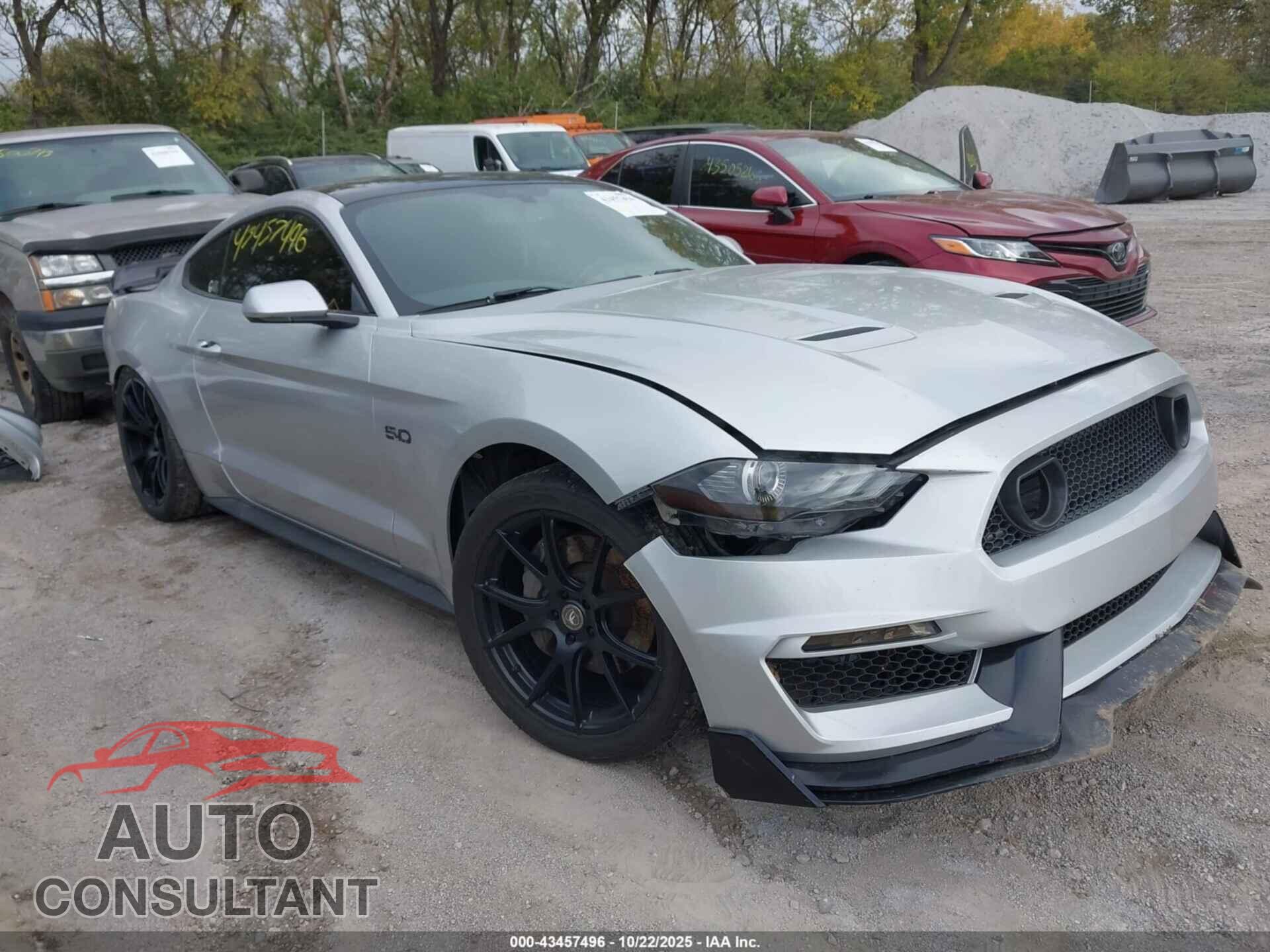 FORD MUSTANG 2018 - 1FA6P8CF5J5165637
