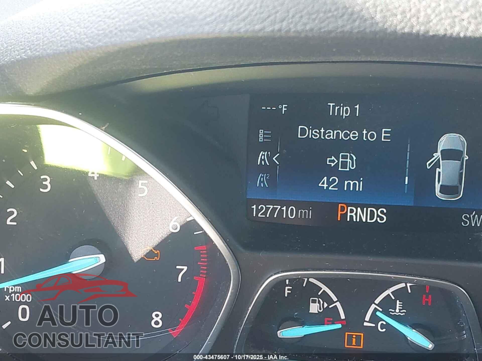 FORD ESCAPE 2018 - 1FMCU0F75JUC84351