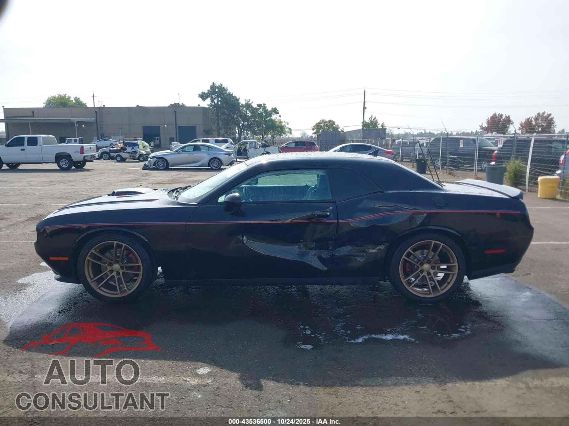 DODGE CHALLENGER 2015 - 2C3CDZBT3FH822376