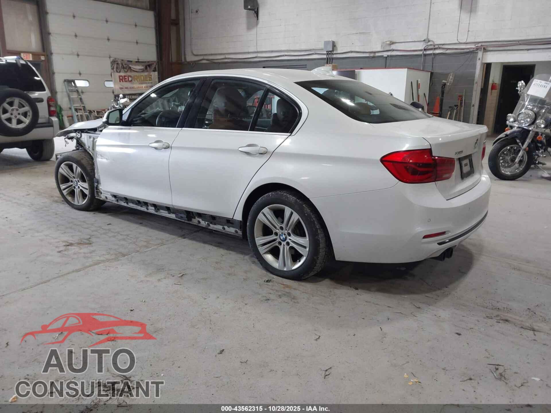 BMW 330I 2017 - WBA8D9G39HNU62404