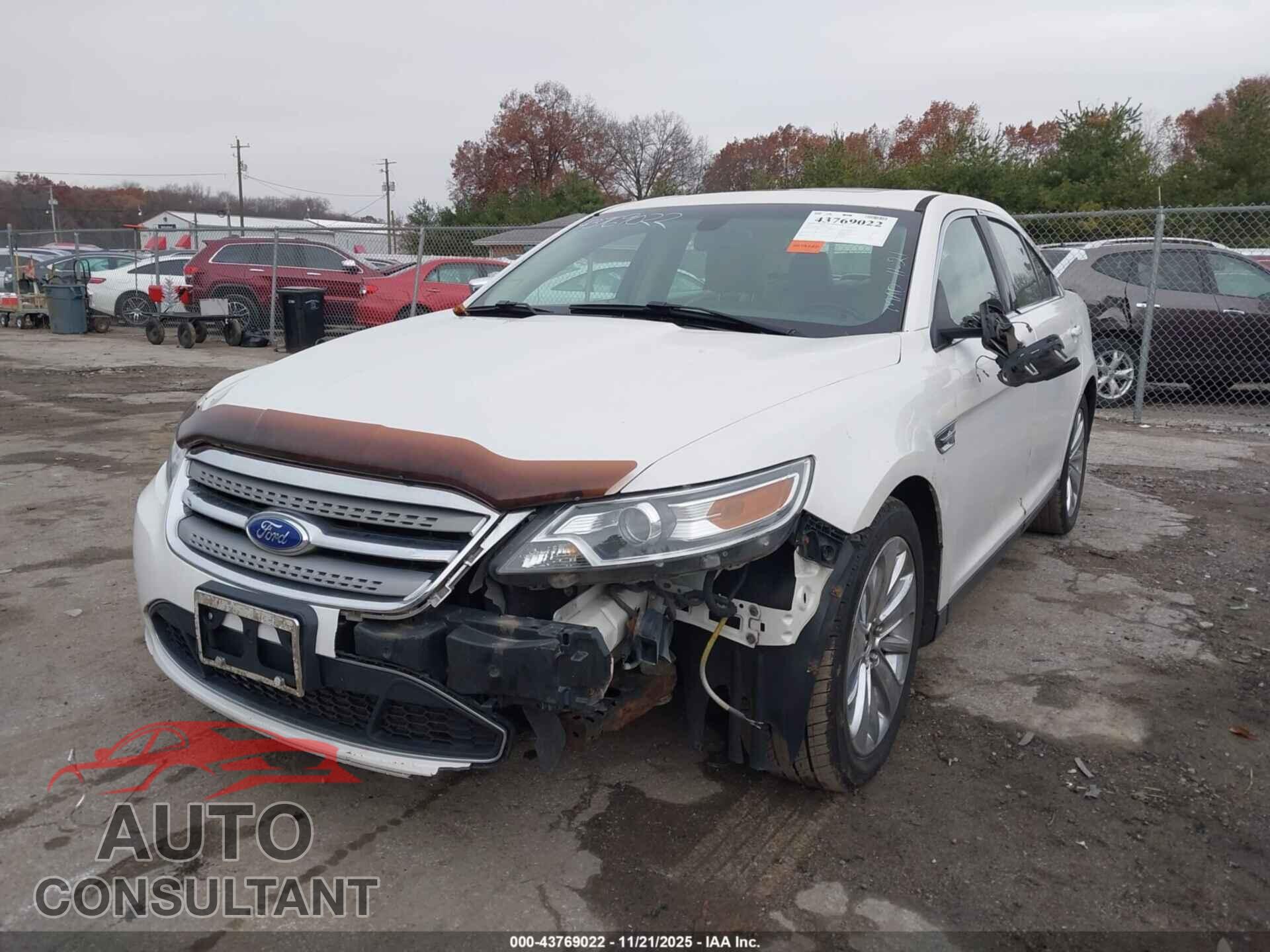 FORD TAURUS 2010 - 1FAHP2FW9AG102319