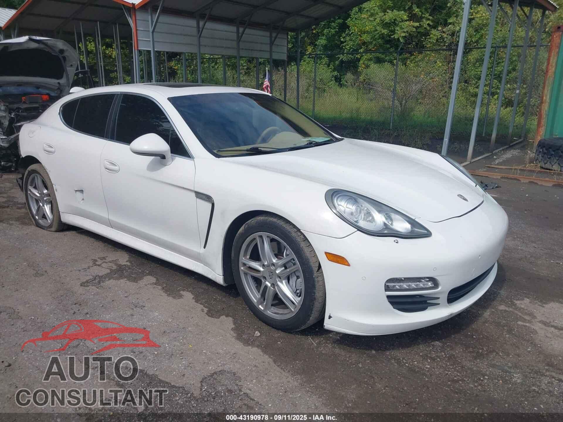 PORSCHE PANAMERA HYBRID 2012 - WP0AD2A77CL045343
