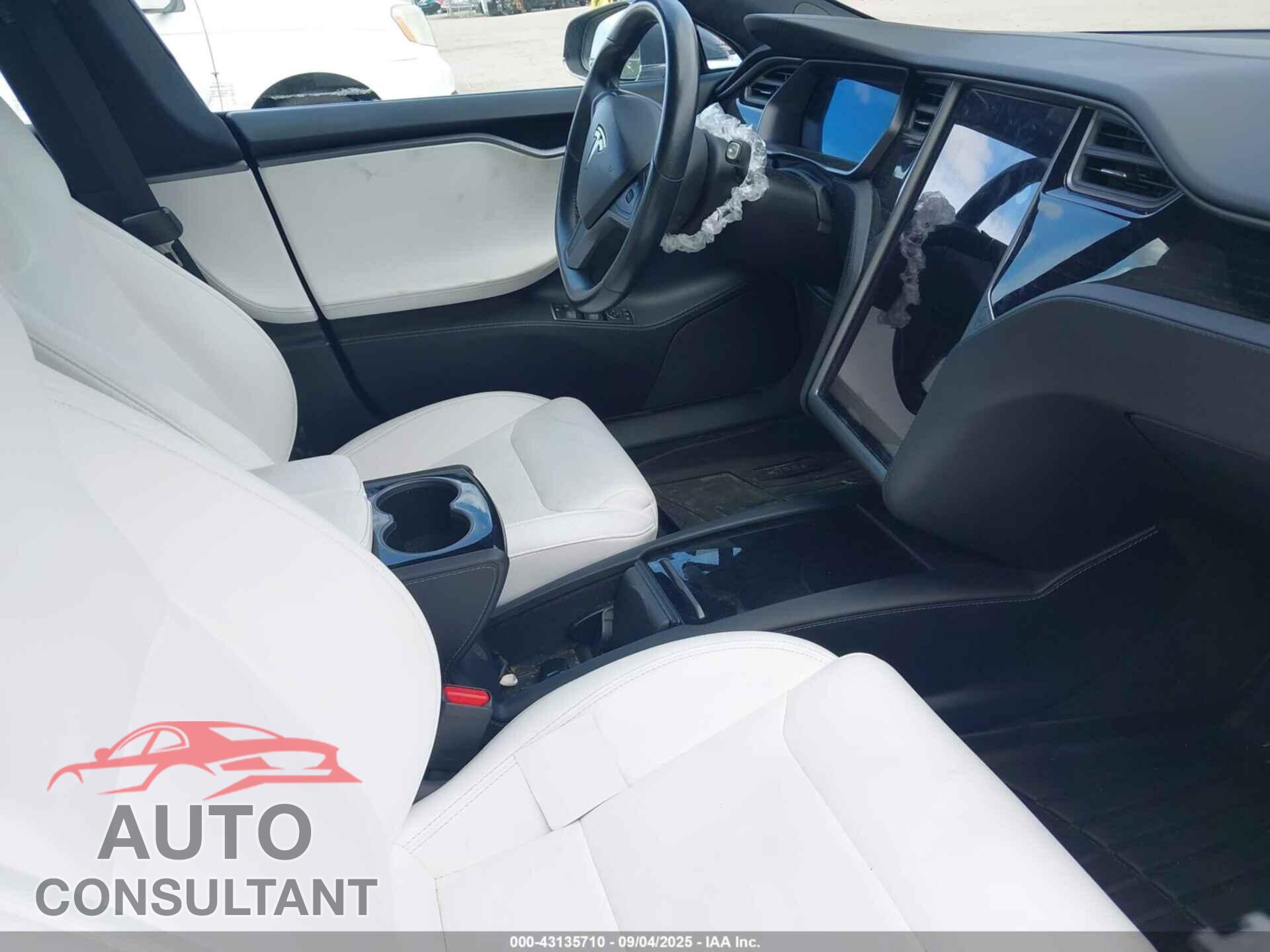 TESLA MODEL S 2020 - 5YJSA1E27LF389053