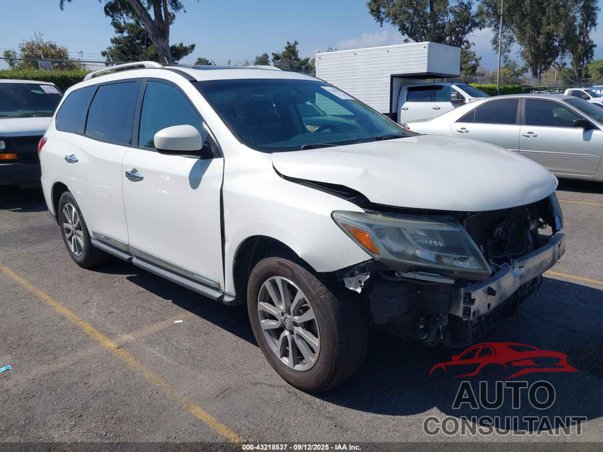 NISSAN PATHFINDER 2013 - 5N1AR2MN7DC627483