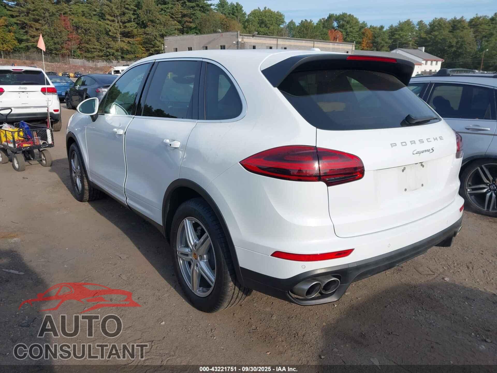 PORSCHE CAYENNE 2016 - WP1AB2A22GLA96716