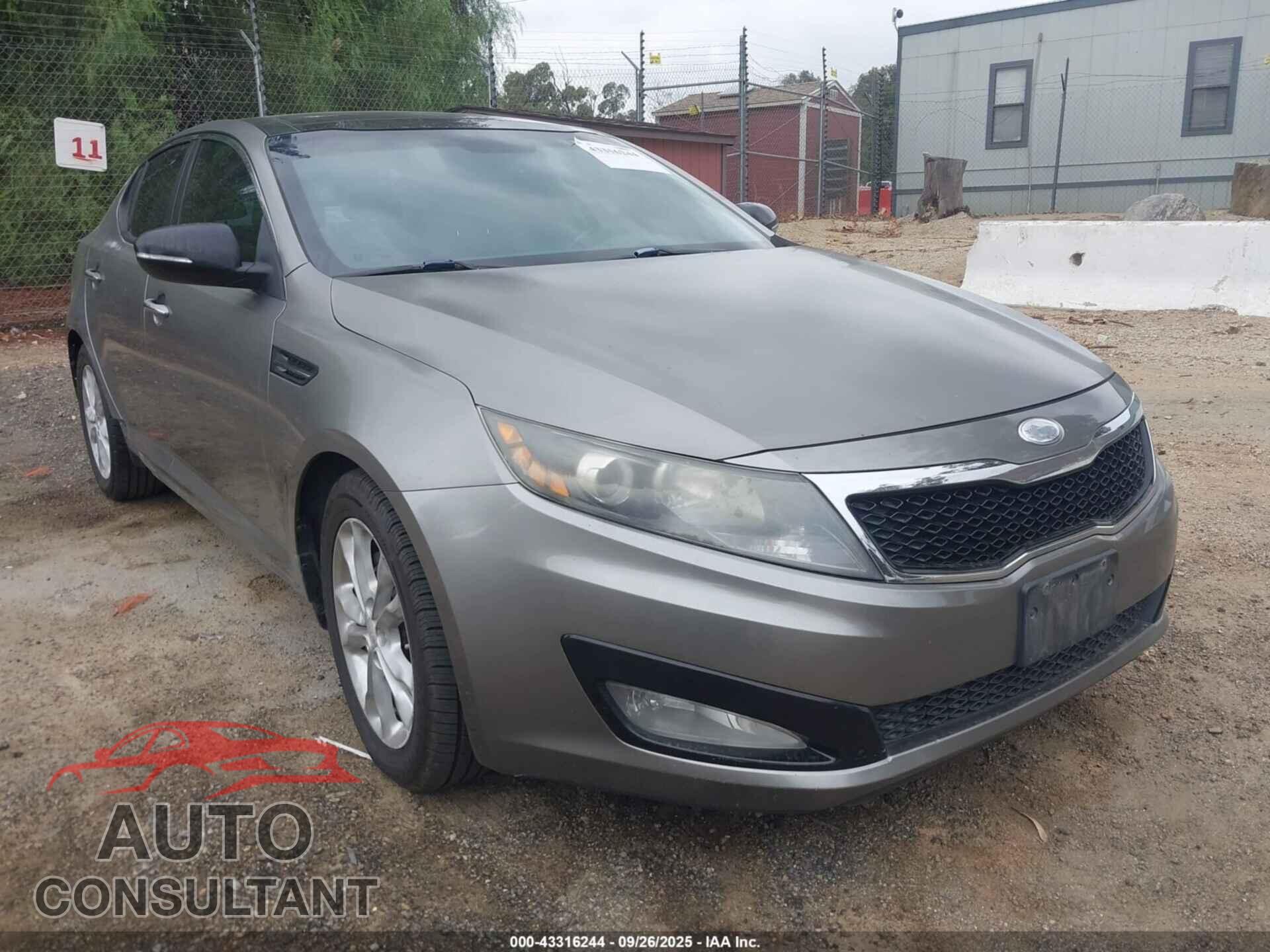 KIA OPTIMA 2013 - 5XXGN4A73DG200023