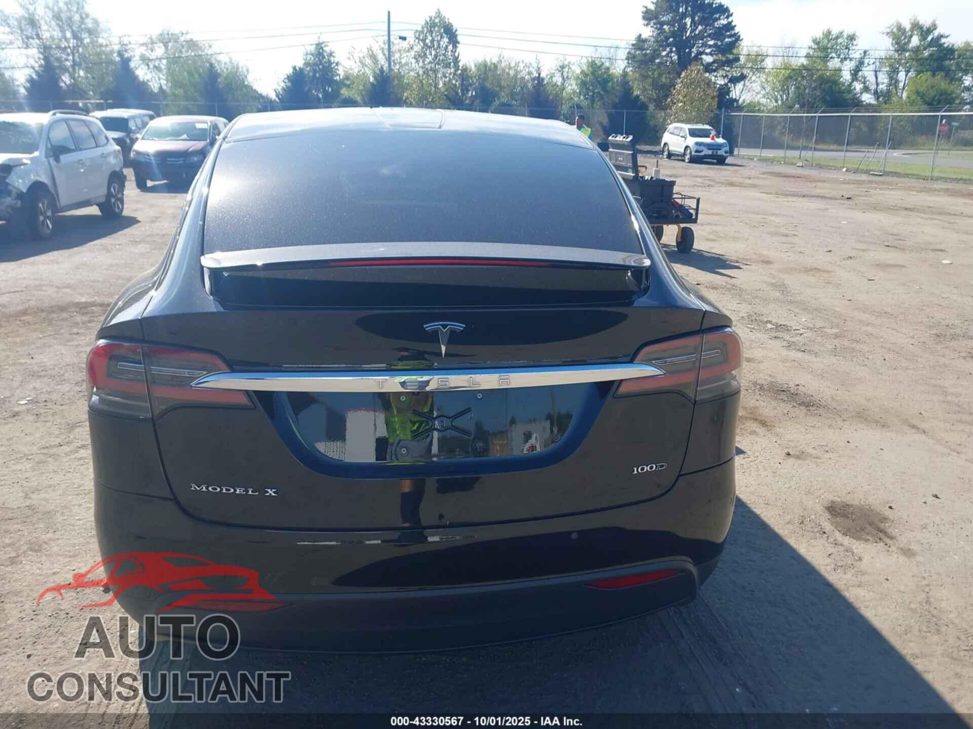TESLA MODEL X 2018 - 5YJXCBE27JF101499
