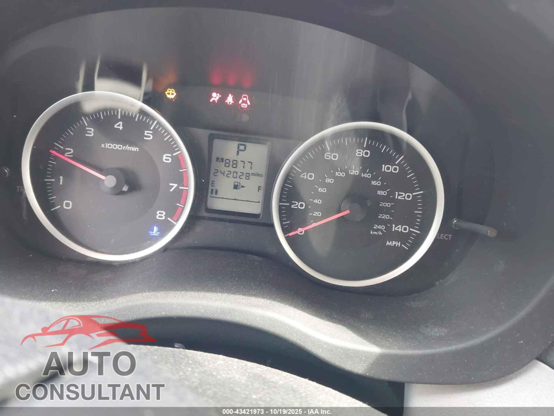 SUBARU FORESTER 2017 - JF2SJAEC1HH594756