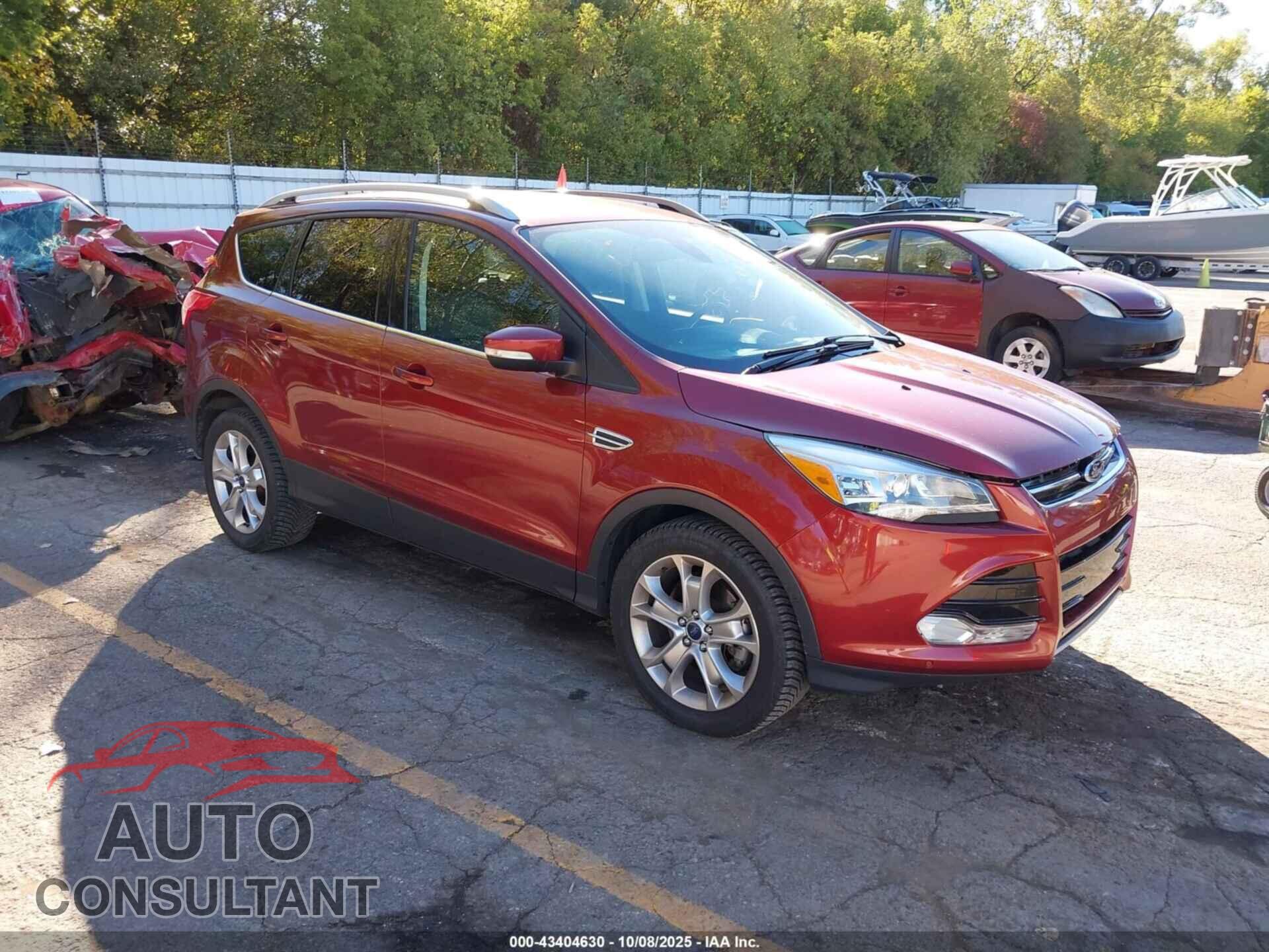 FORD ESCAPE 2015 - 1FMCU9JX4FUB28112