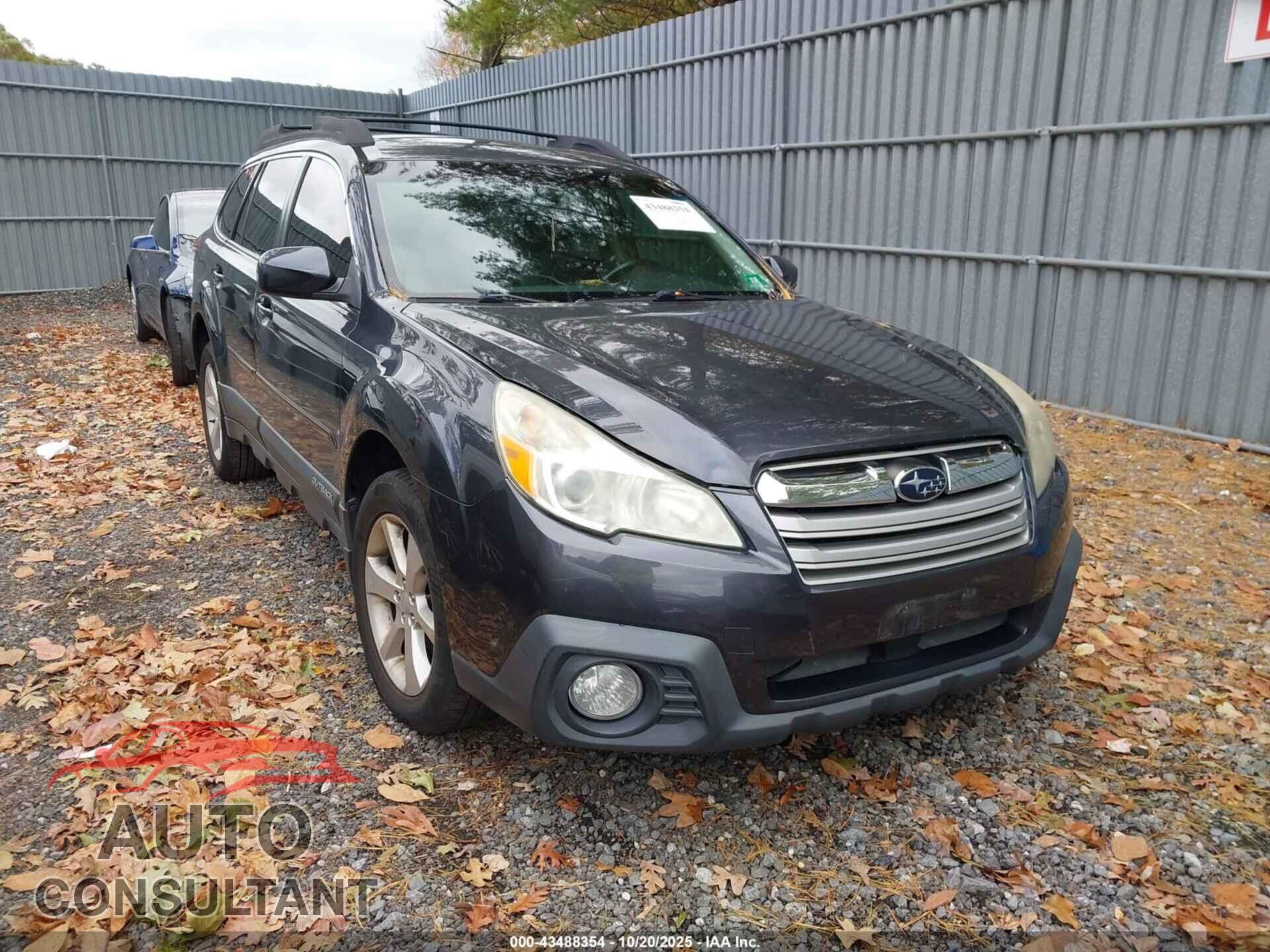 SUBARU OUTBACK 2013 - 4S4BRBGC3D3248026