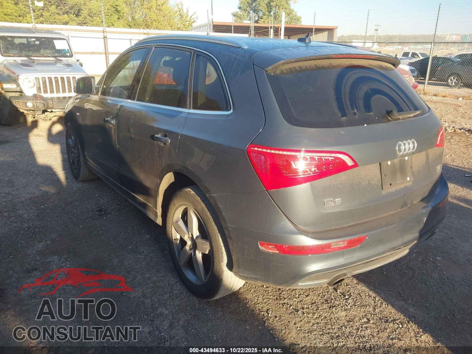 AUDI Q5 2011 - WA1DKAFP2BA041405