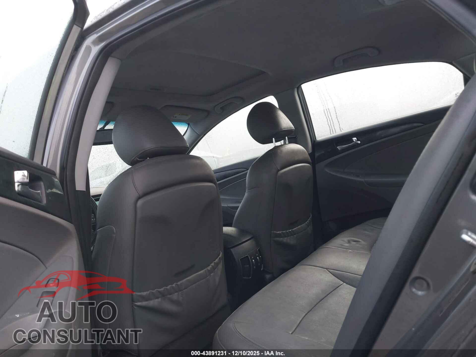 HYUNDAI SONATA 2011 - 5NPEC4AC5BH174181