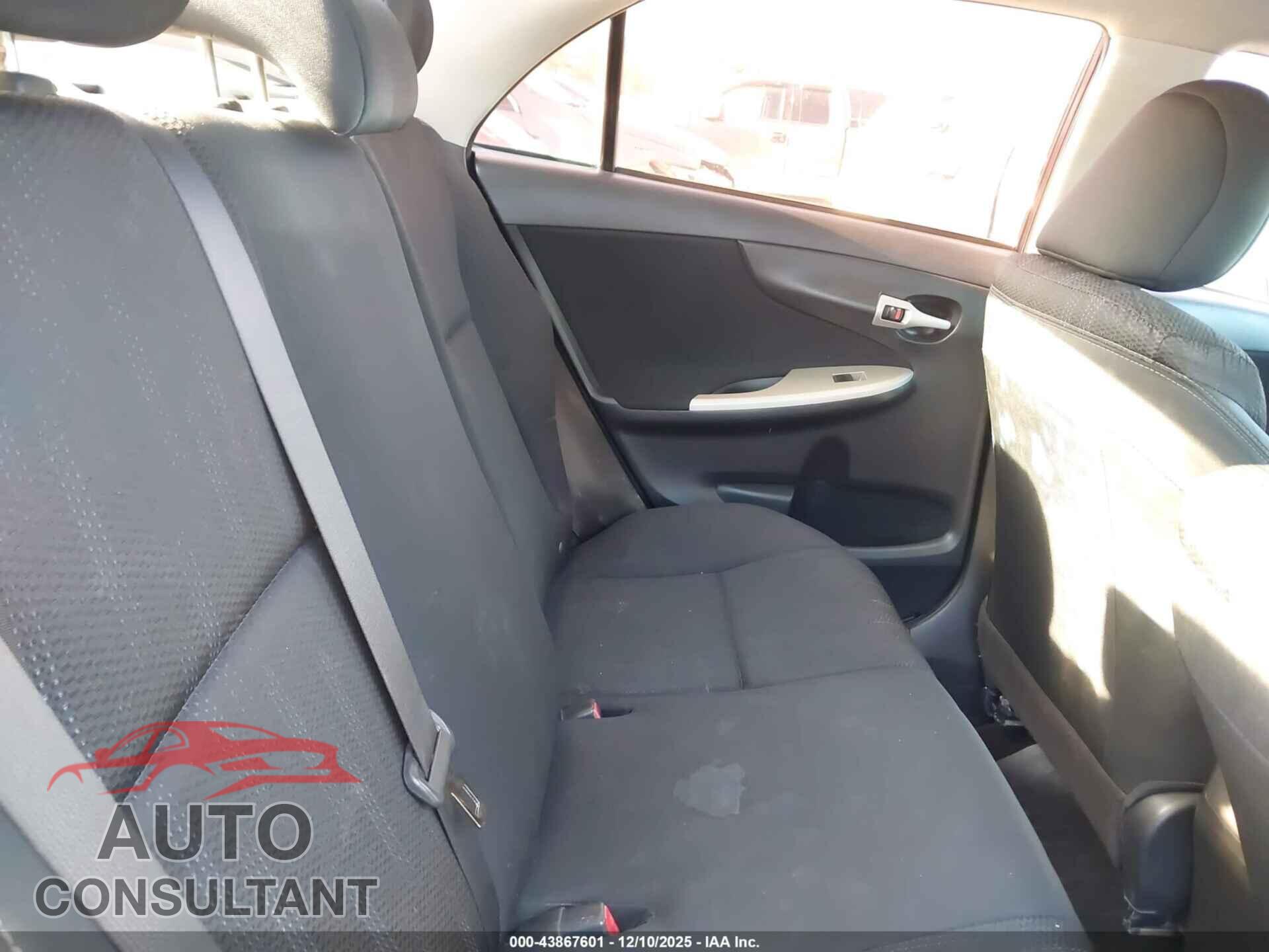 TOYOTA COROLLA 2012 - 2T1BU4EE2CC866429