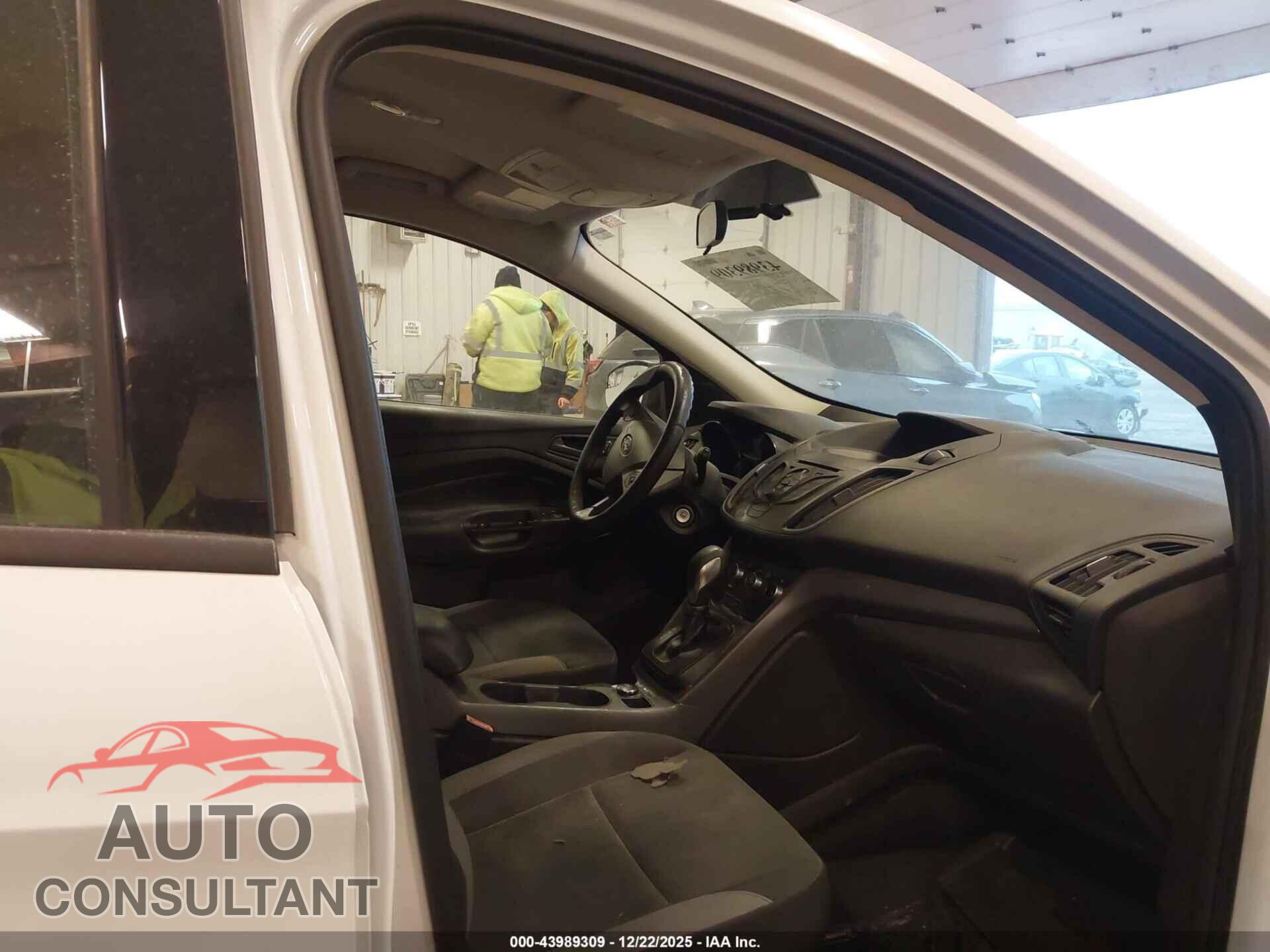 FORD ESCAPE 2013 - 1FMCU0F74DUB65310