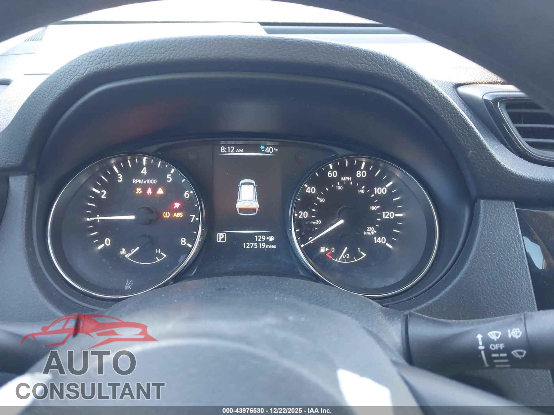 NISSAN ROGUE 2017 - KNMAT2MT1HP527480