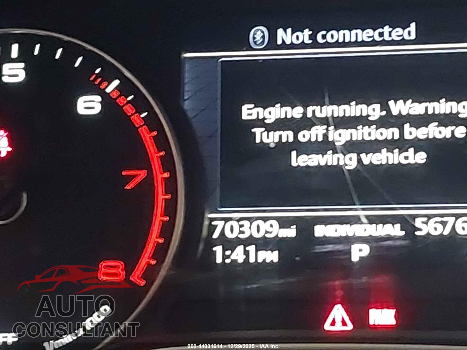 AUDI A4 2017 - WAUGMAF48HN061174