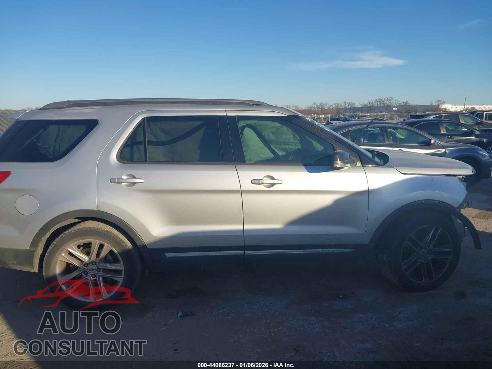 FORD EXPLORER 2016 - 1FM5K7D88GGD01198