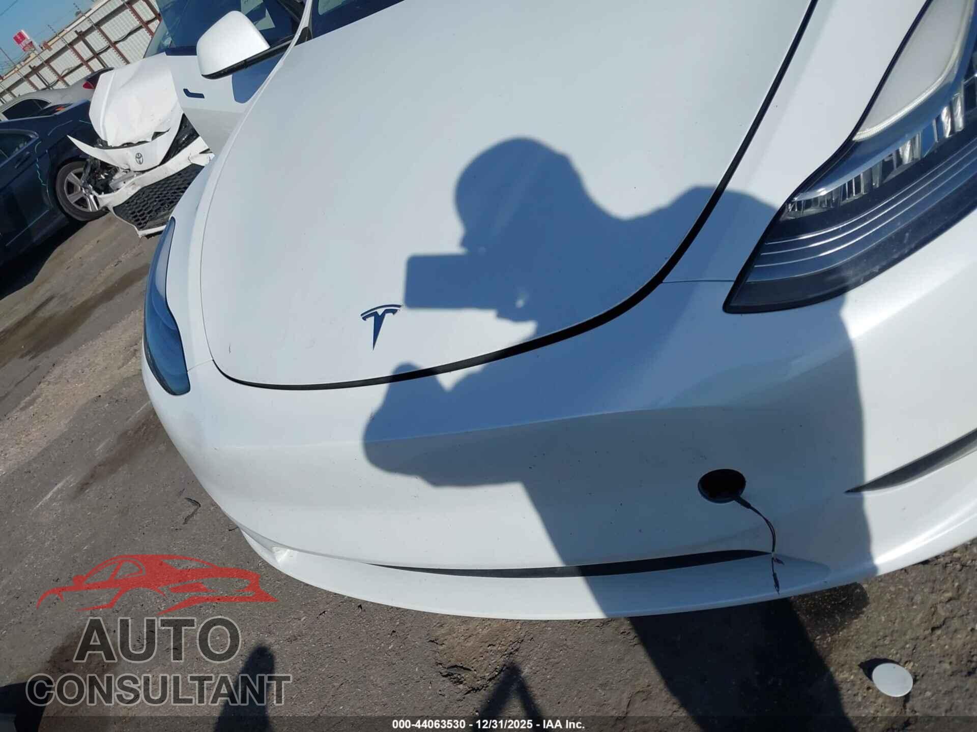 TESLA MODEL Y 2023 - 7SAYGDEE9PA098113