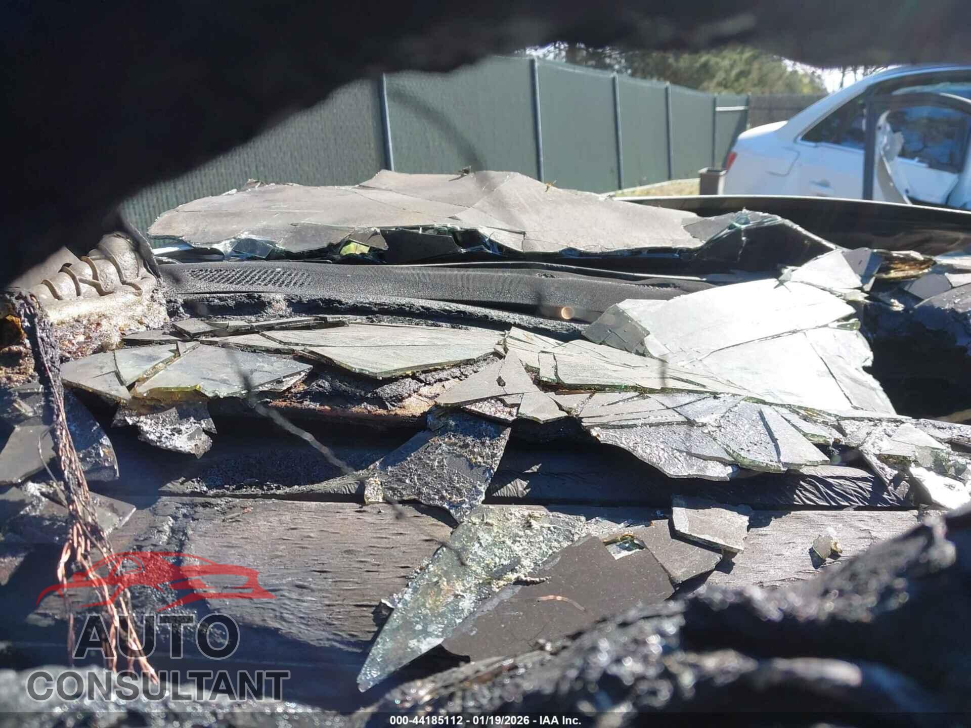 TESLA MODEL 3 2022 - 5YJ3E1EA8NF170847