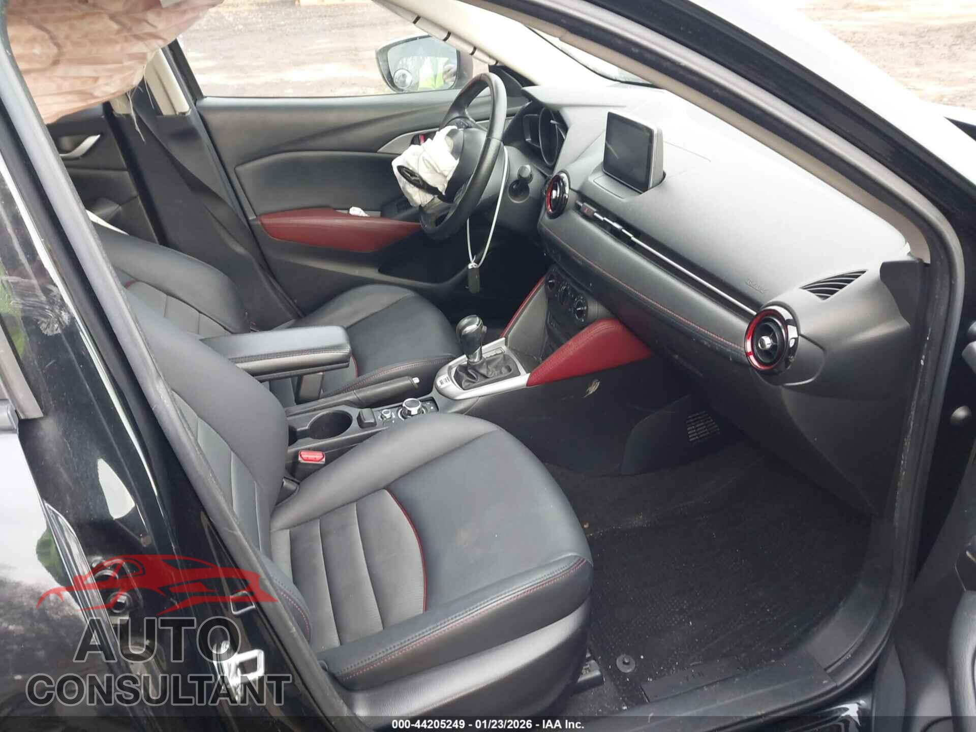 MAZDA CX-3 2017 - JM1DKFC72H0141302