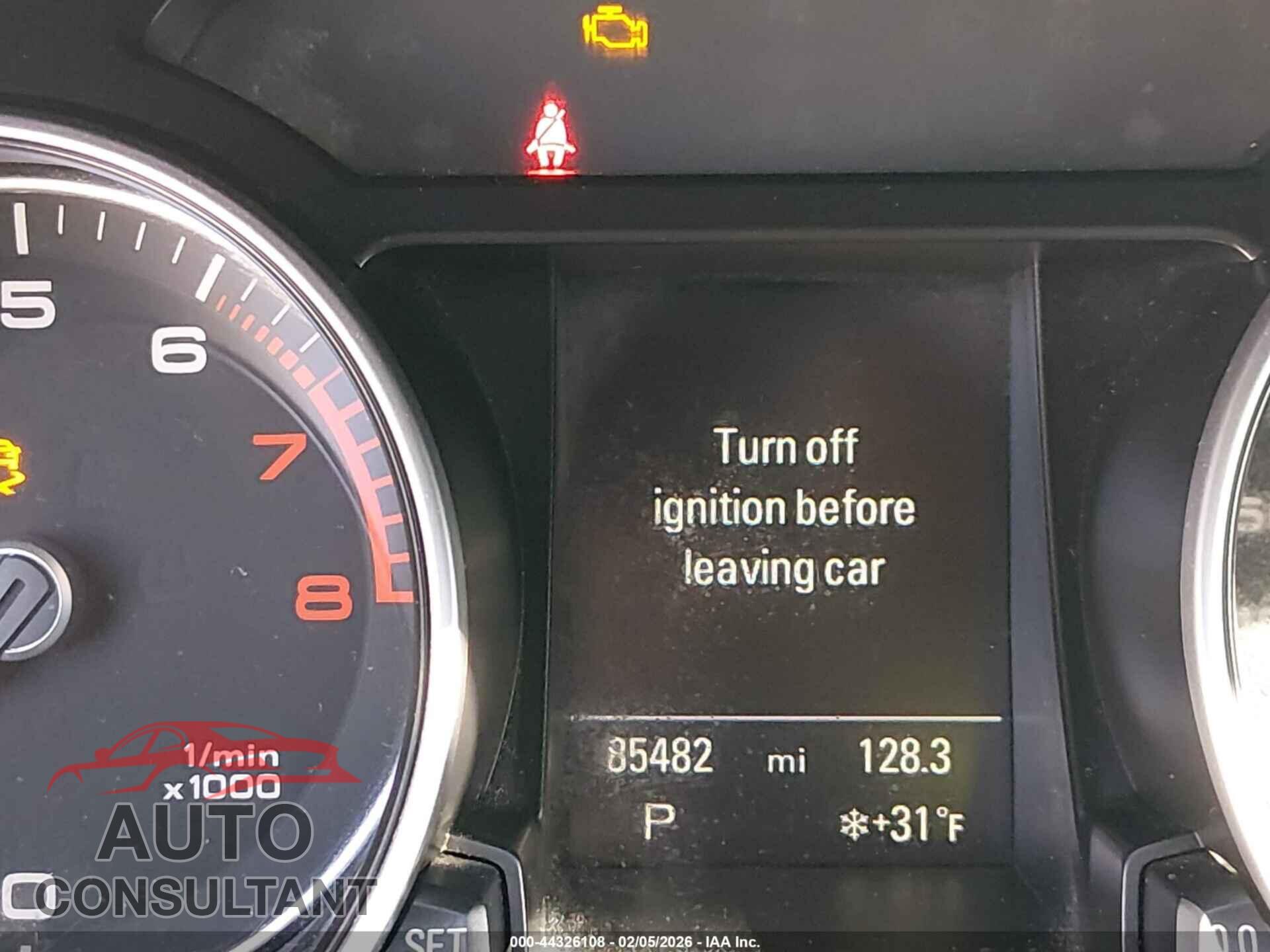 AUDI A5 2014 - WAULFAFR1EA032283