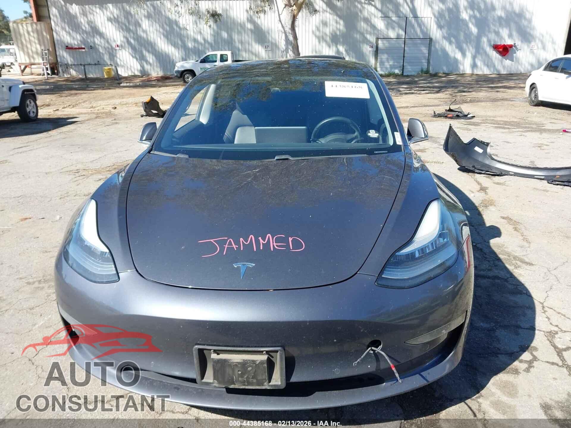 TESLA MODEL 3 2019 - 5YJ3E1EA7KF311192