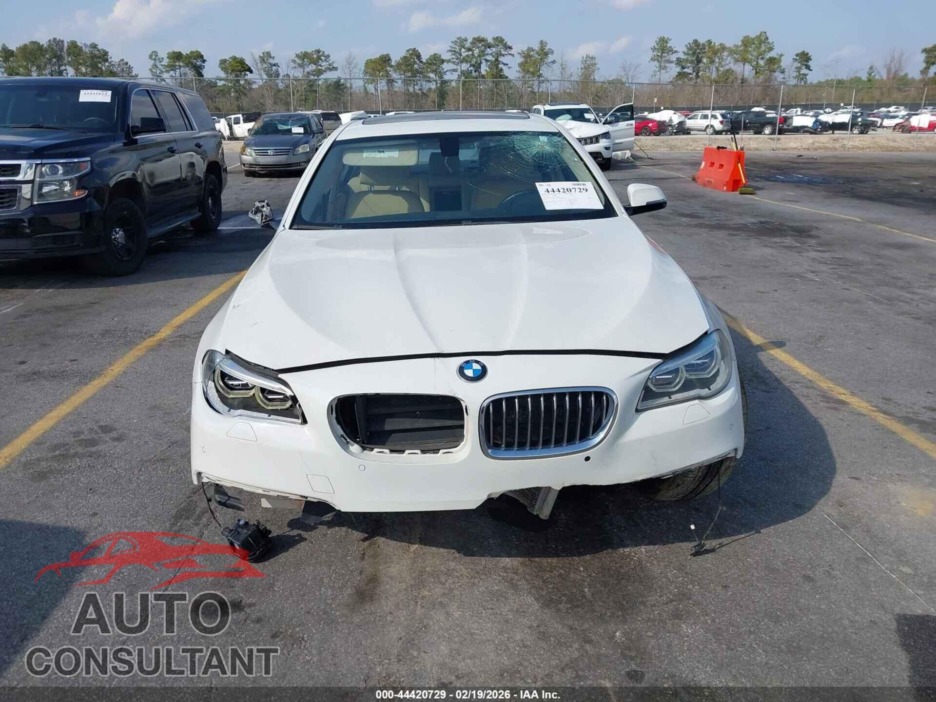 BMW 528I 2014 - WBA5A5C59ED500808