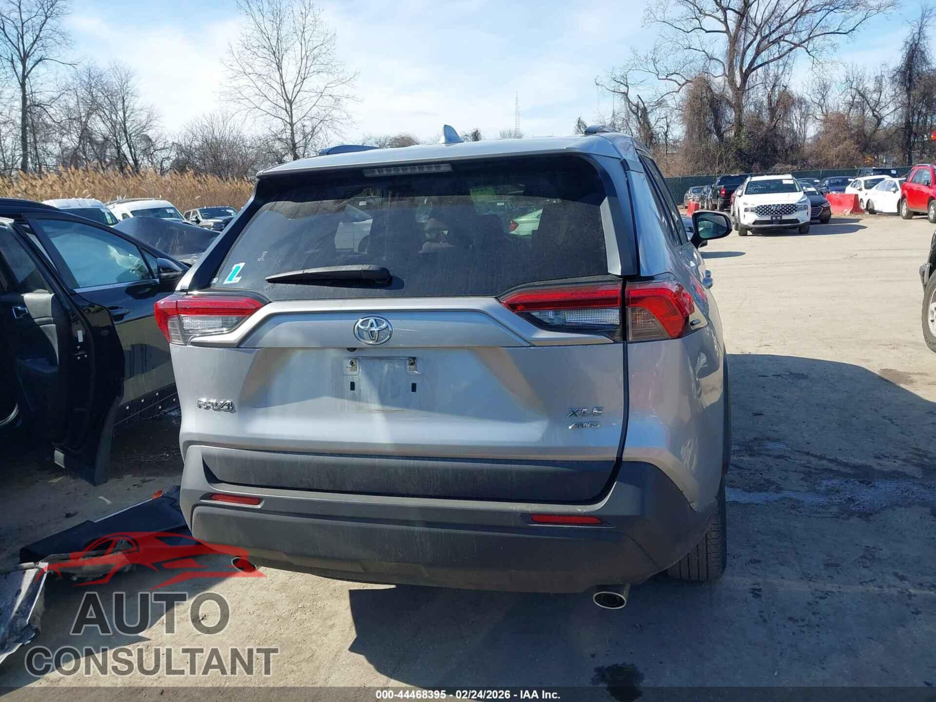 TOYOTA RAV4 2019 - JTMP1RFVXKD516154