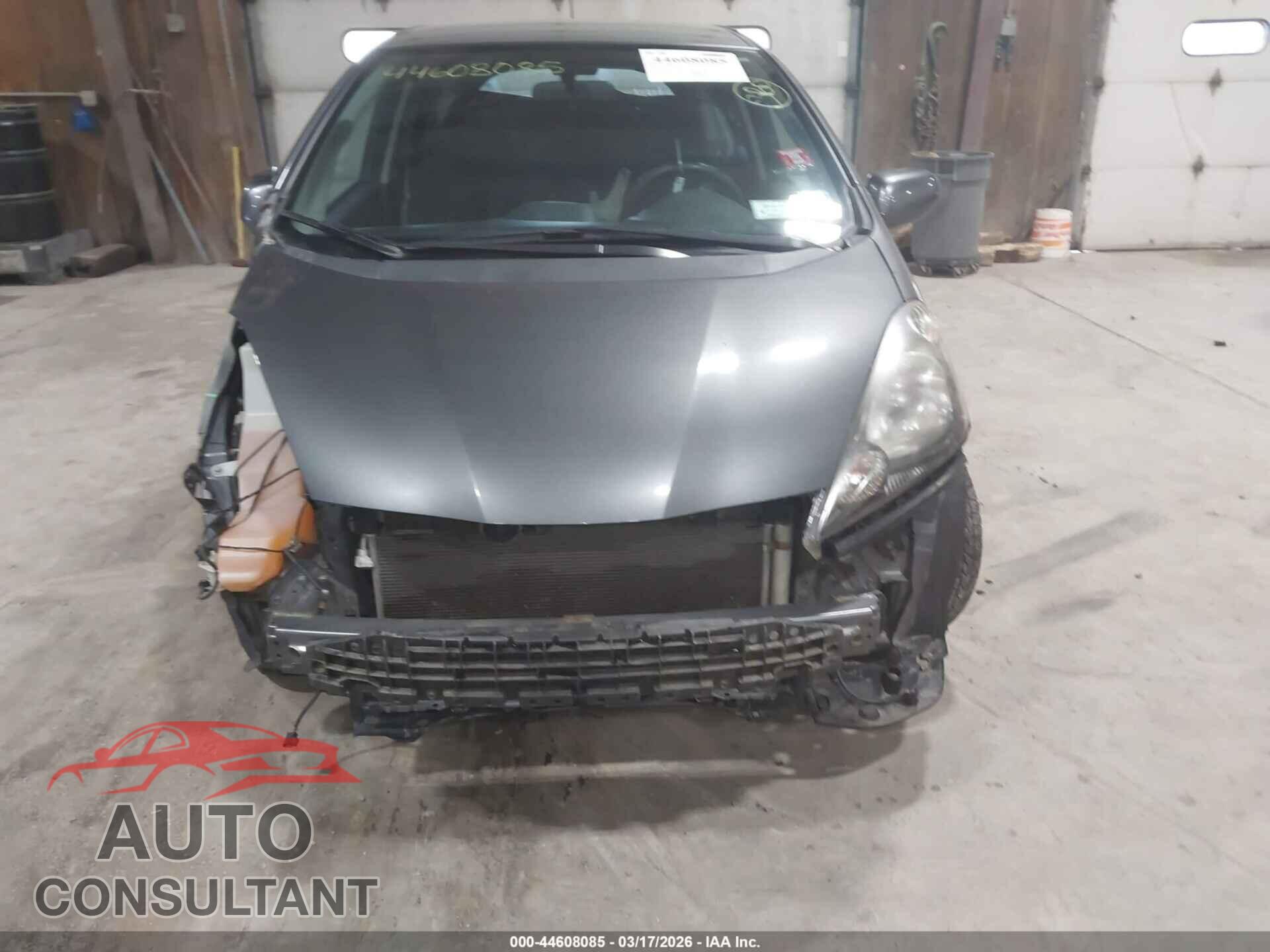 HONDA FIT 2013 - JHMGE8H57DC016679