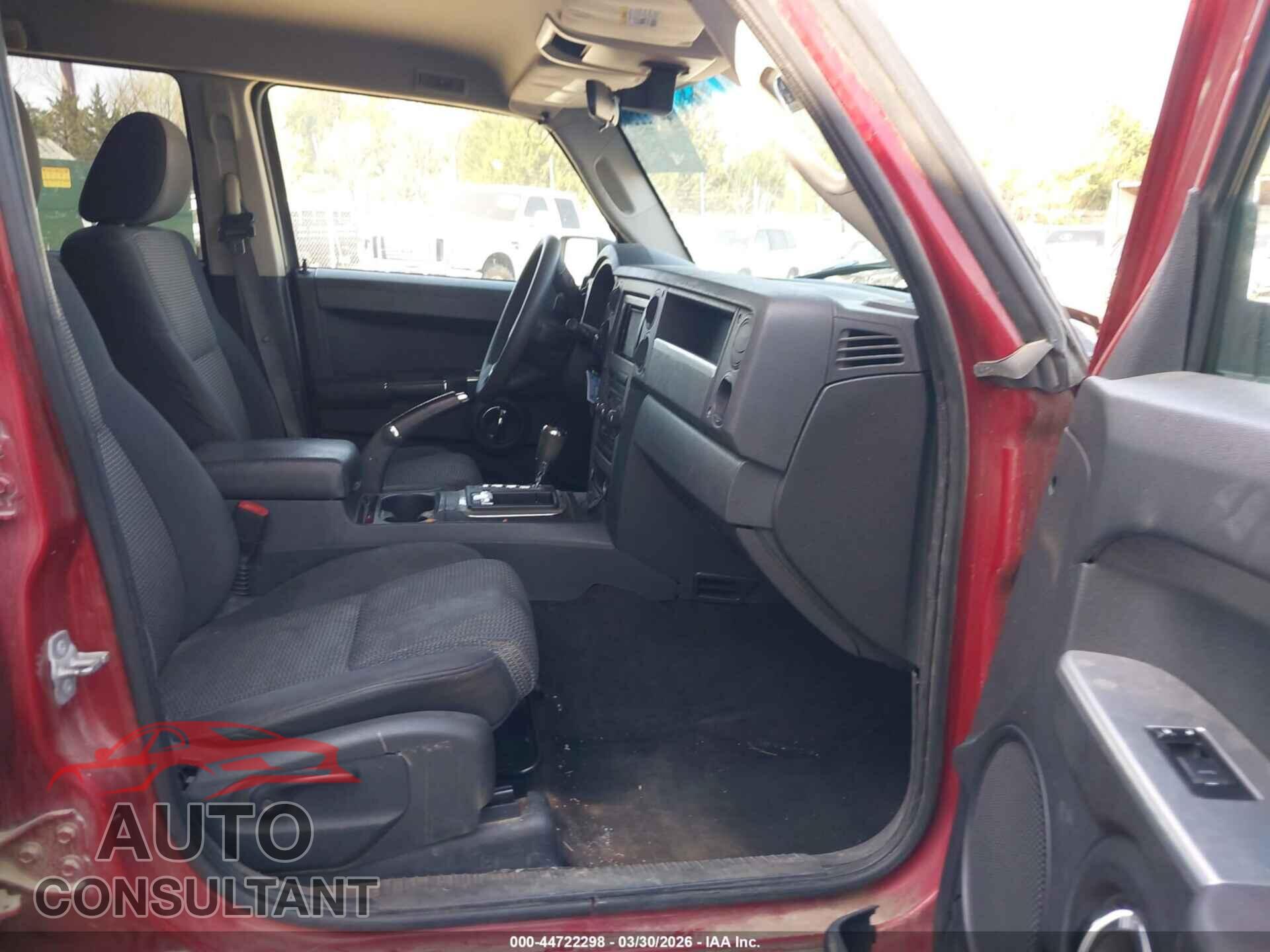 JEEP COMMANDER 2010 - 1J4RG4GT5AC113544
