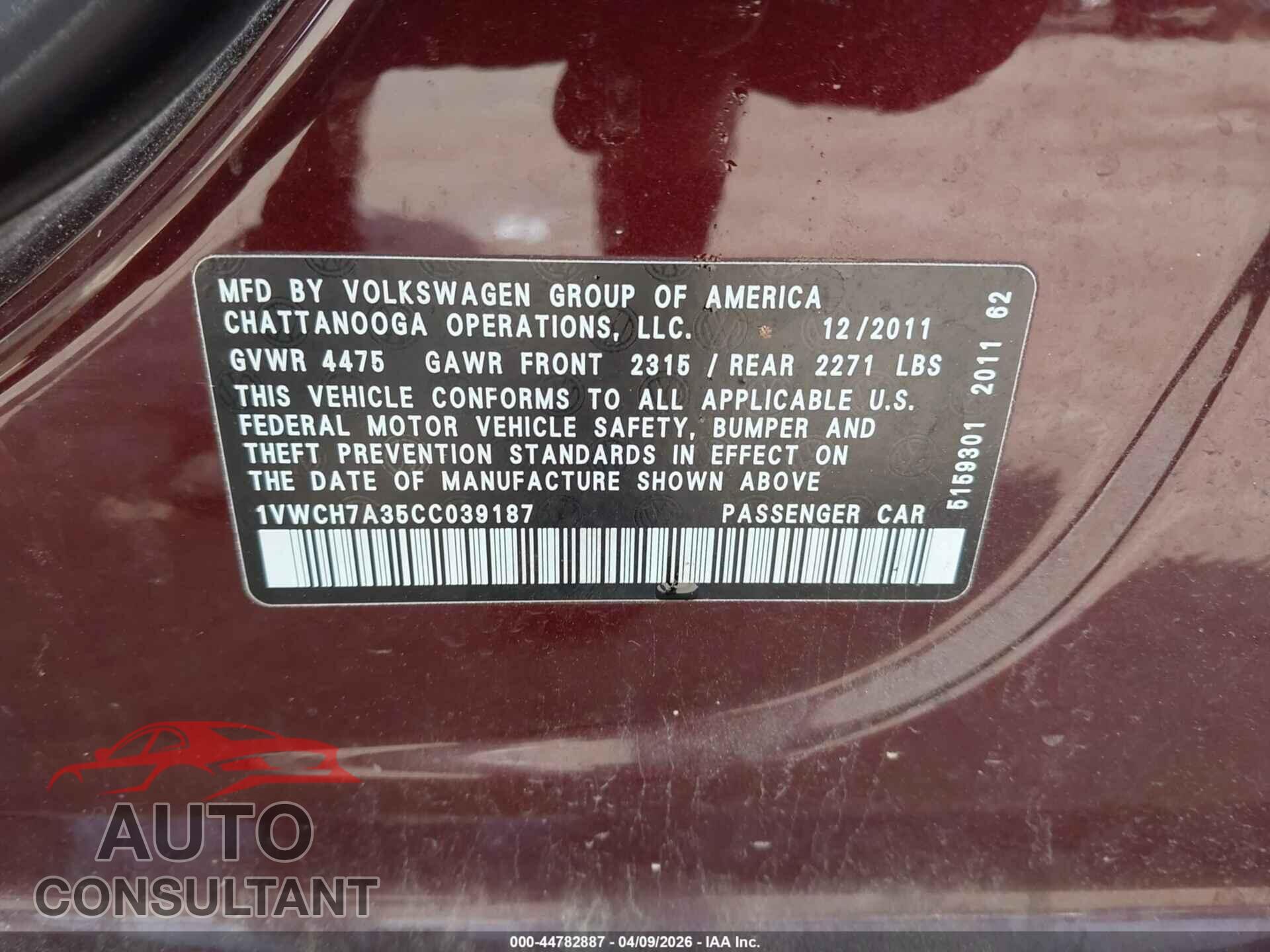 VOLKSWAGEN PASSAT 2012 - 1VWCH7A35CC039187
