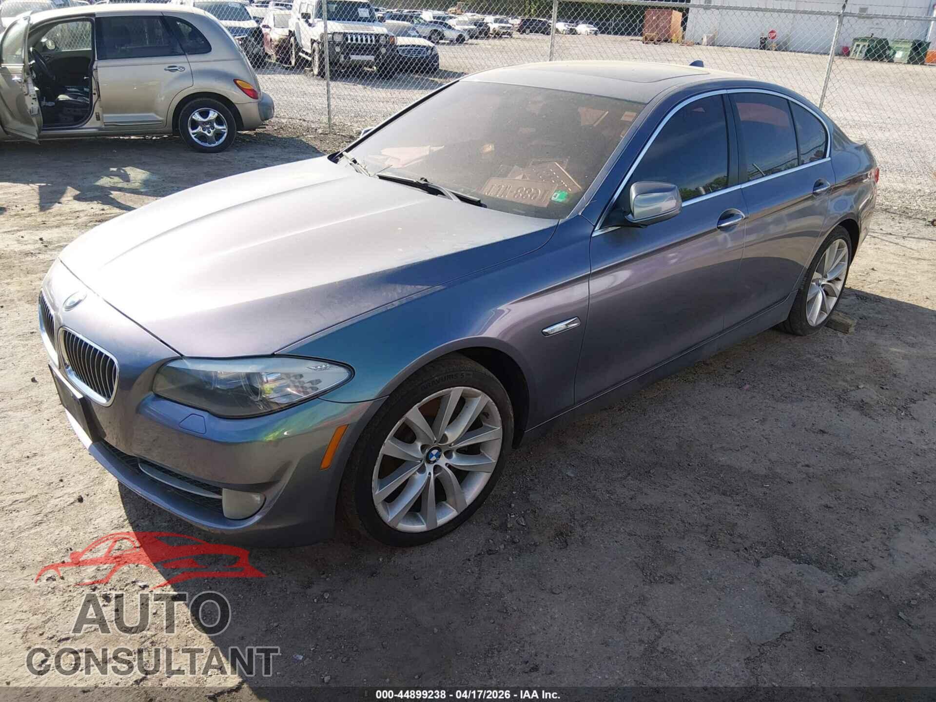 BMW 535I 2013 - WBAFU7C51DDU72282
