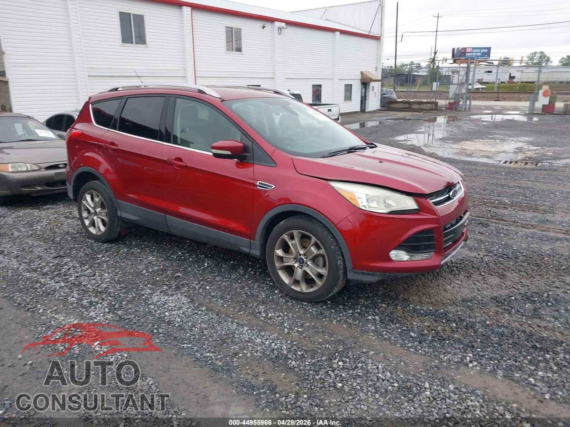 FORD ESCAPE 2014 - 1FMCU0J95EUE20637