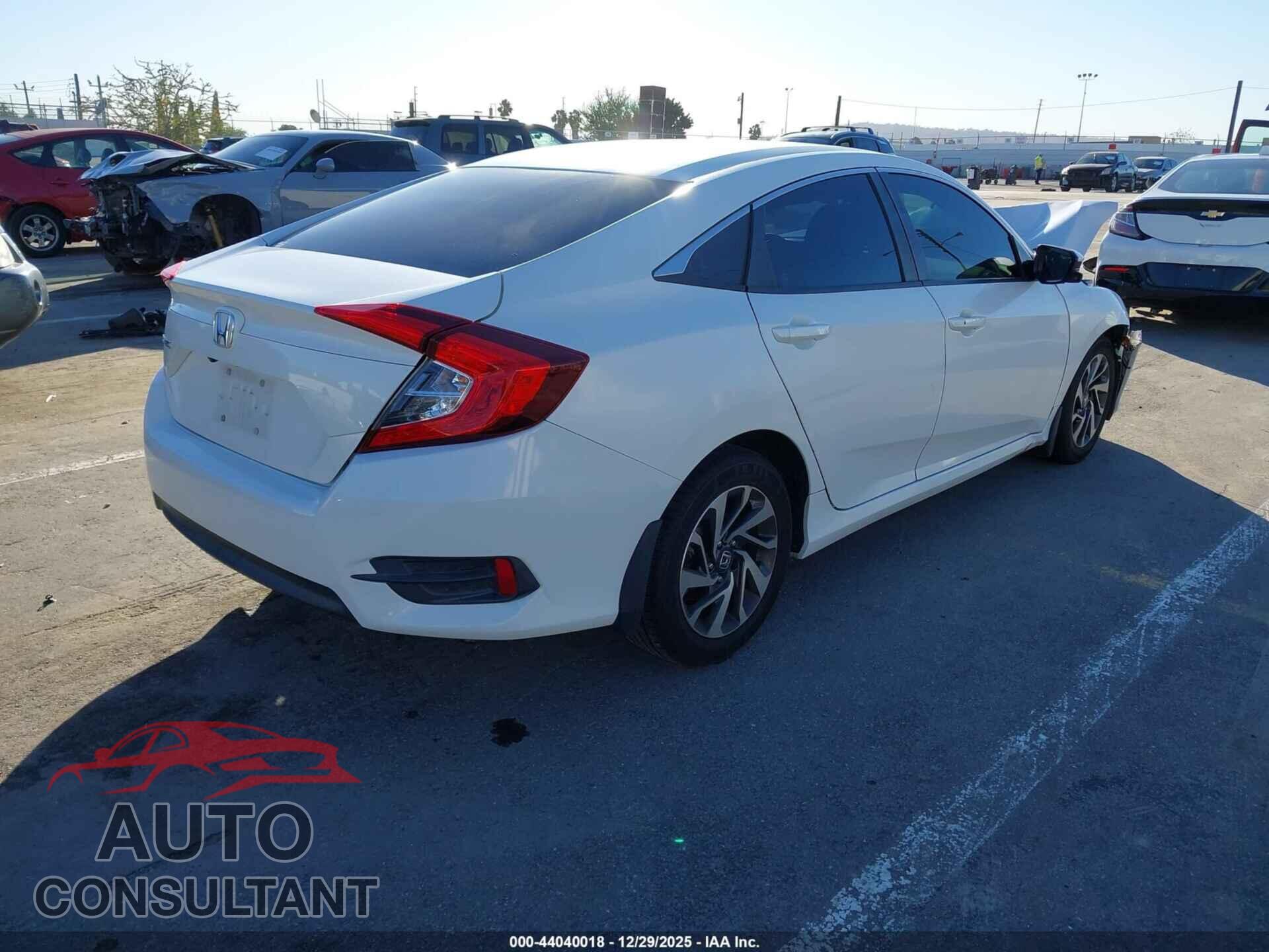 HONDA CIVIC 2016 - 2HGFC2F70GH571383