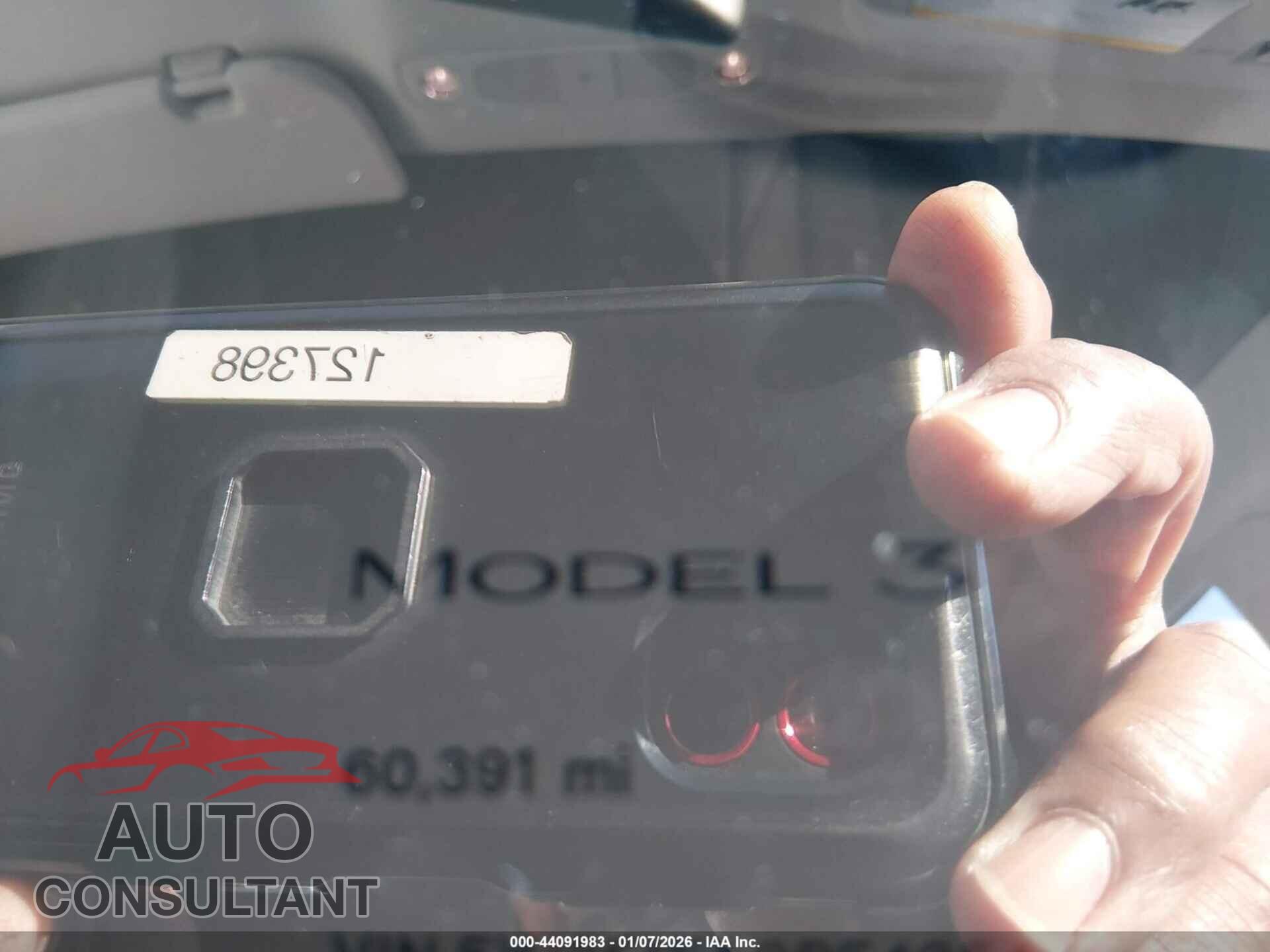 TESLA MODEL 3 2023 - 5YJ3E1EA2PF435491